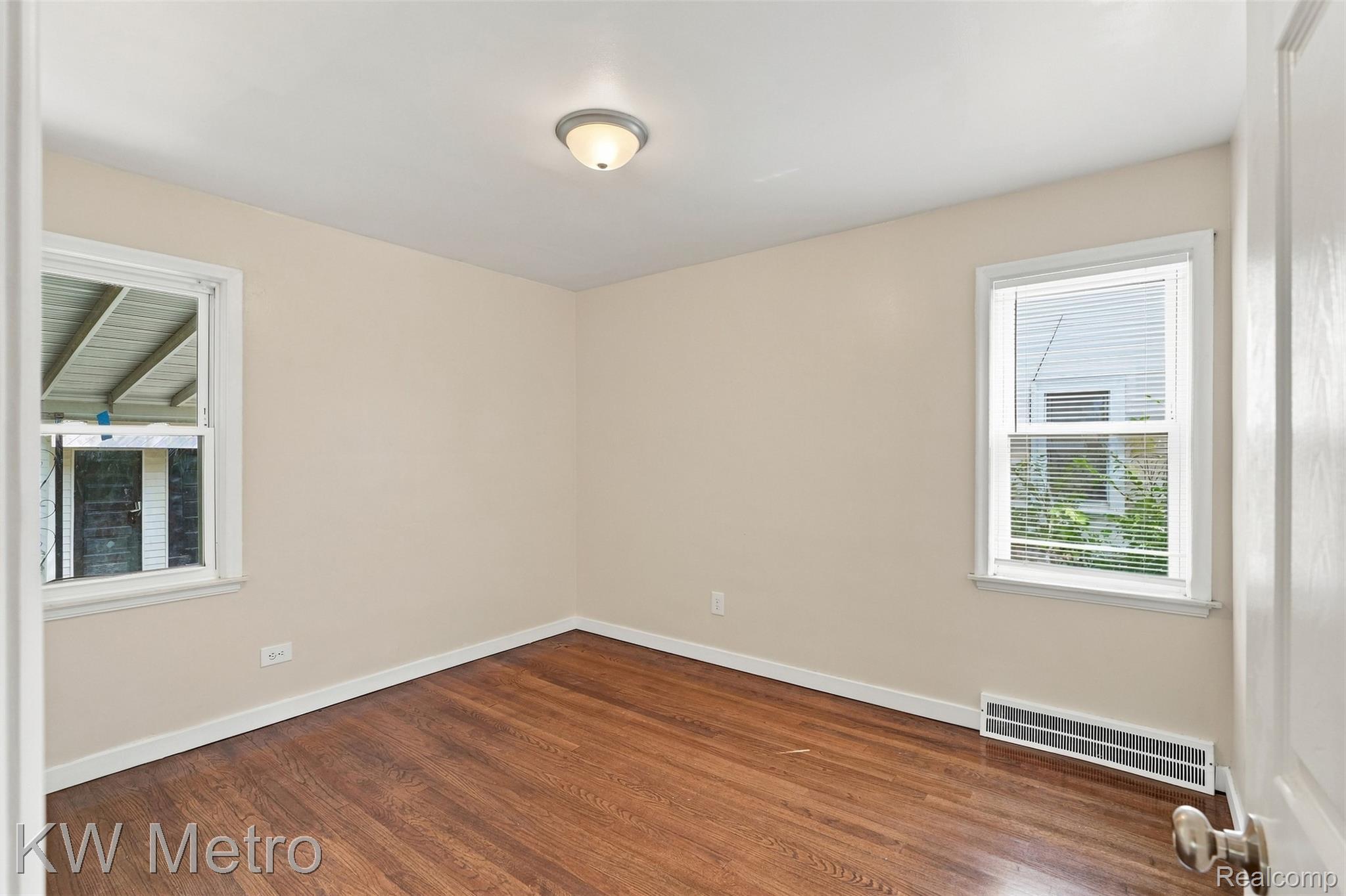 8626 Brace Street Property Photo 5