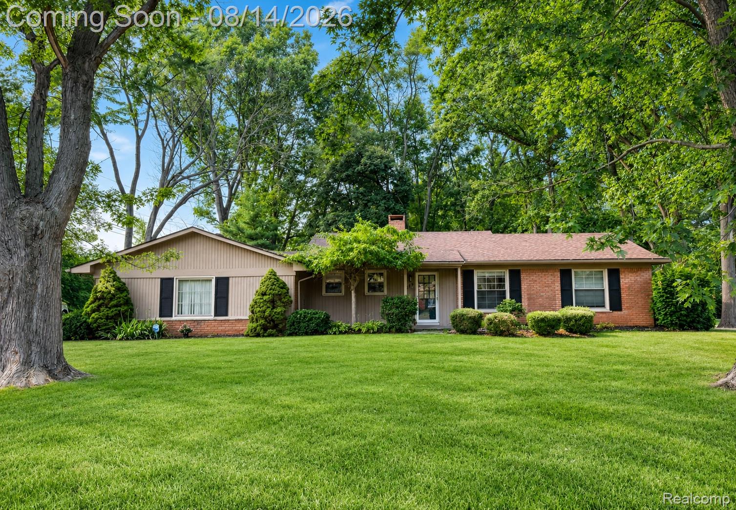 1111 Ashover Drive Property Photo 1