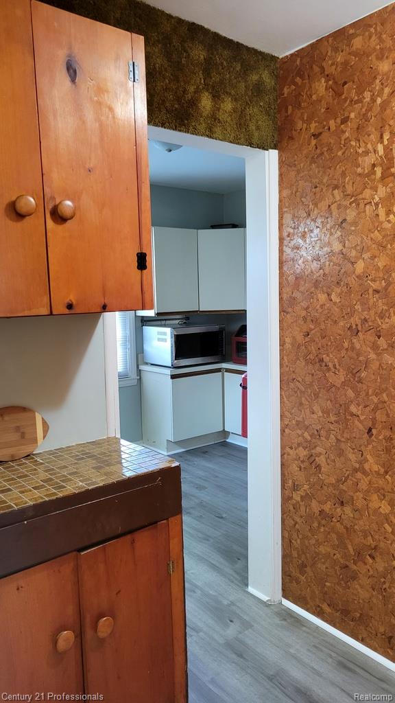 3225 Crooks Road Property Photo 20