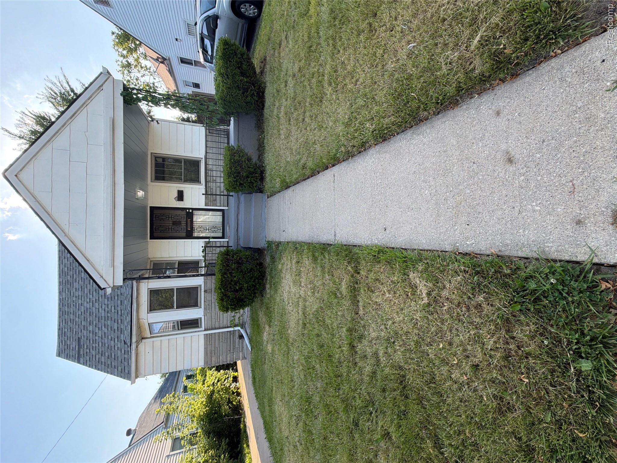 8661 Auburn Property Photo 1