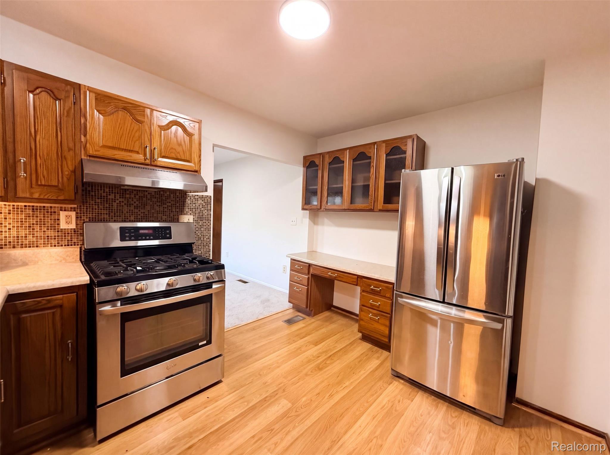 35115 University Street Property Photo 9