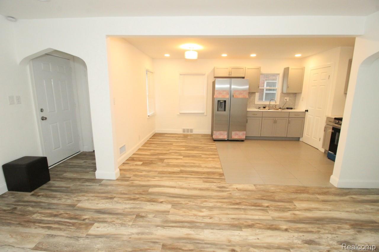 16873 Mansfield Street Property Photo 10