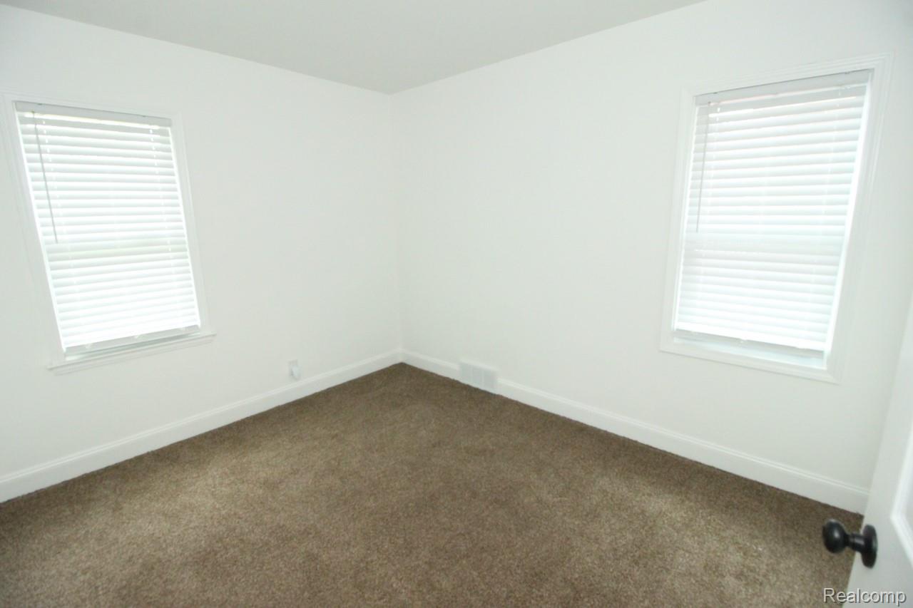 16873 Mansfield Street Property Photo 19
