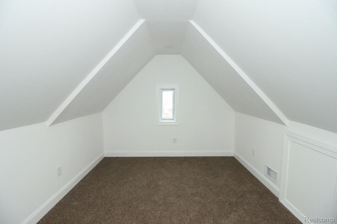16873 Mansfield Street Property Photo 27