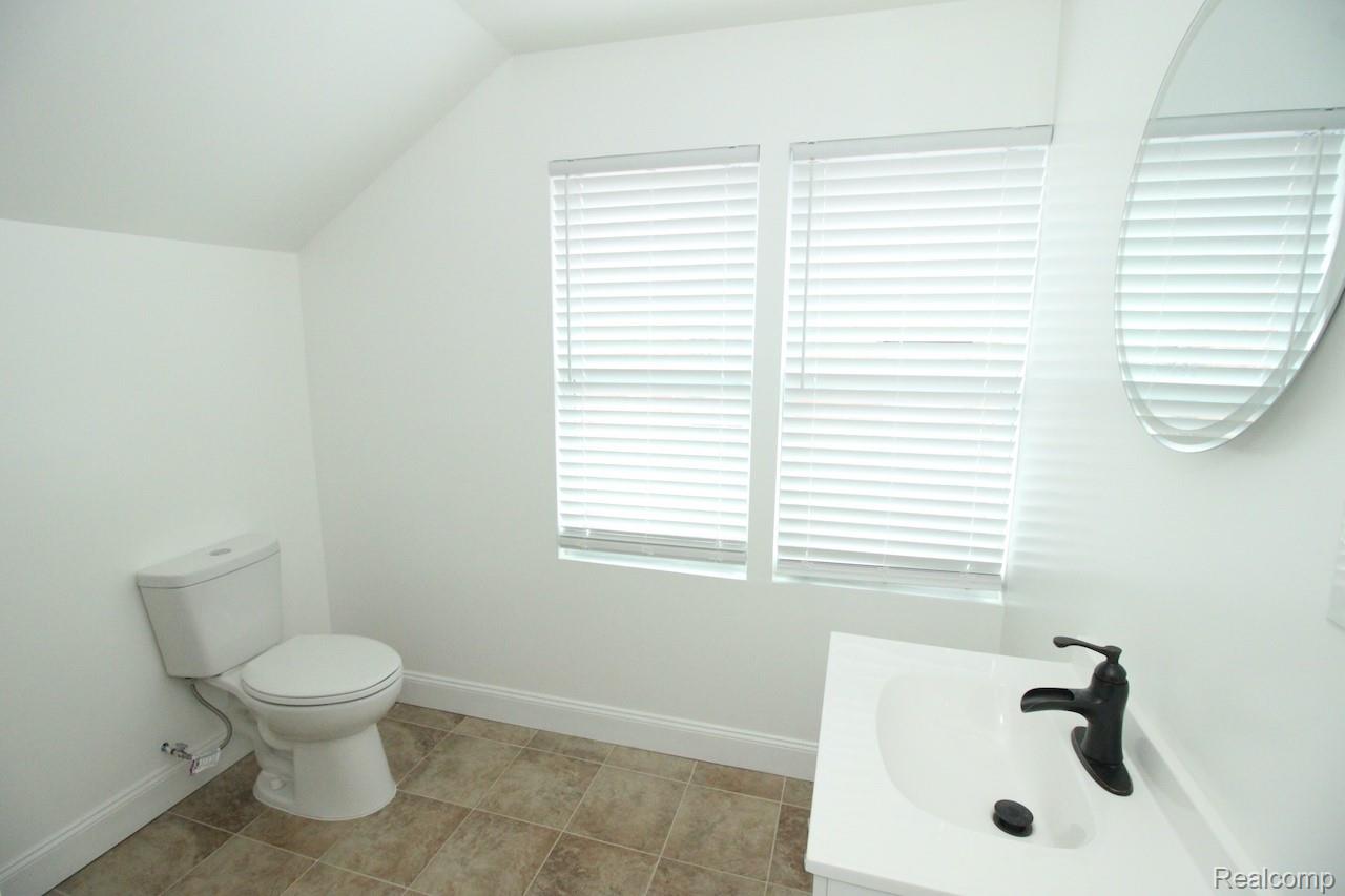 16873 Mansfield Street Property Photo 29