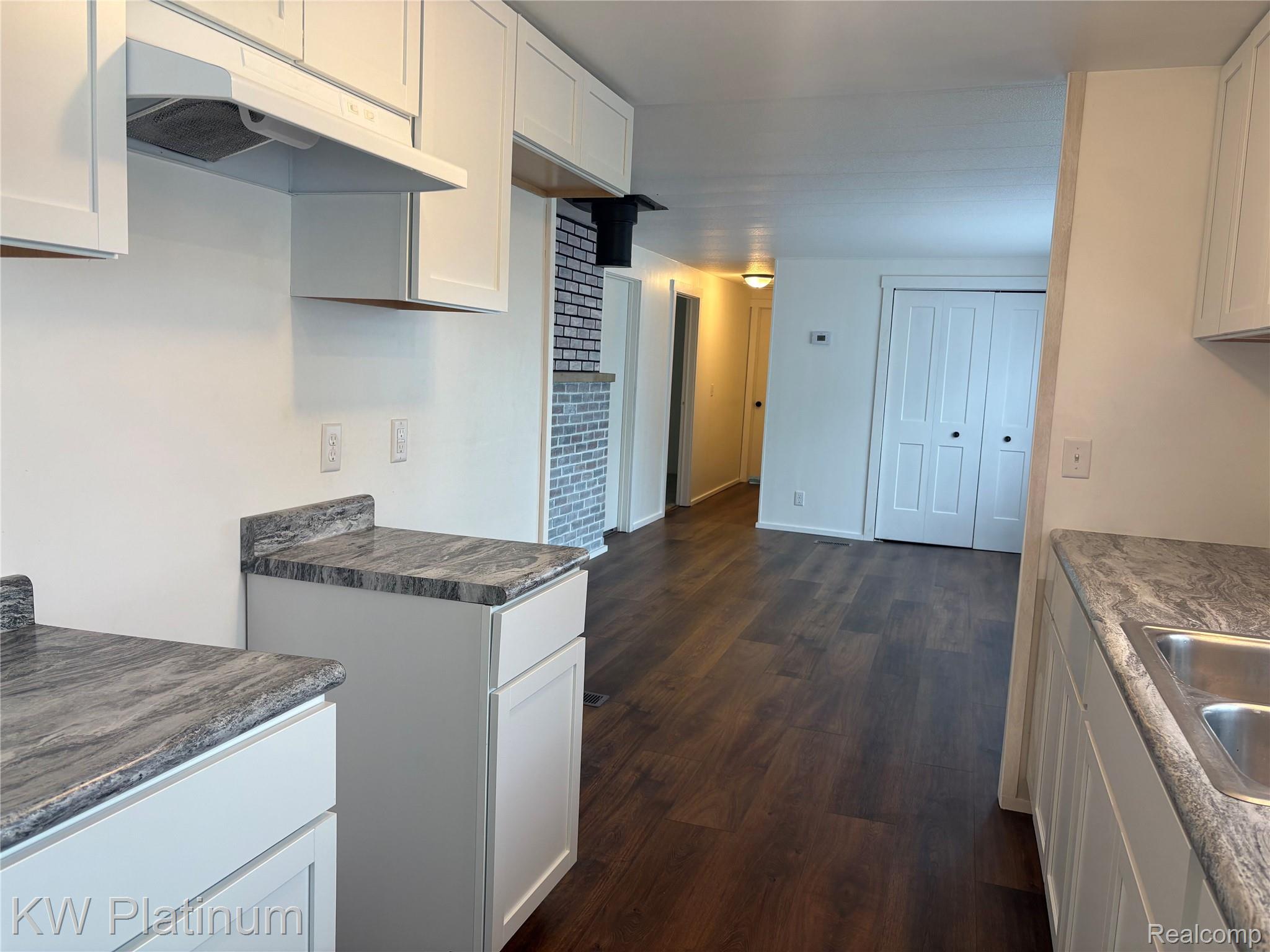 3260 Colclough Road Property Photo 10