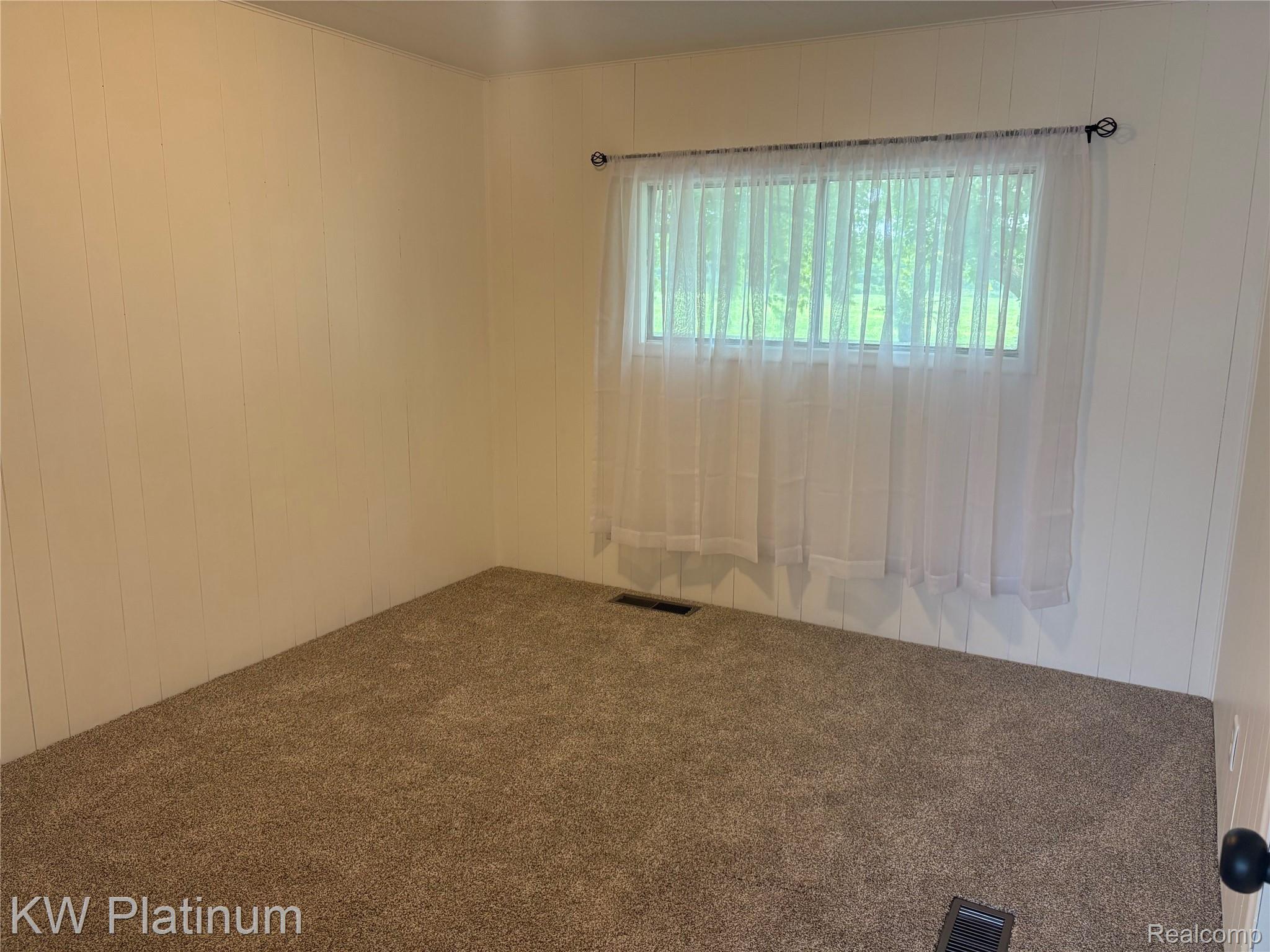 3260 Colclough Road Property Photo 16