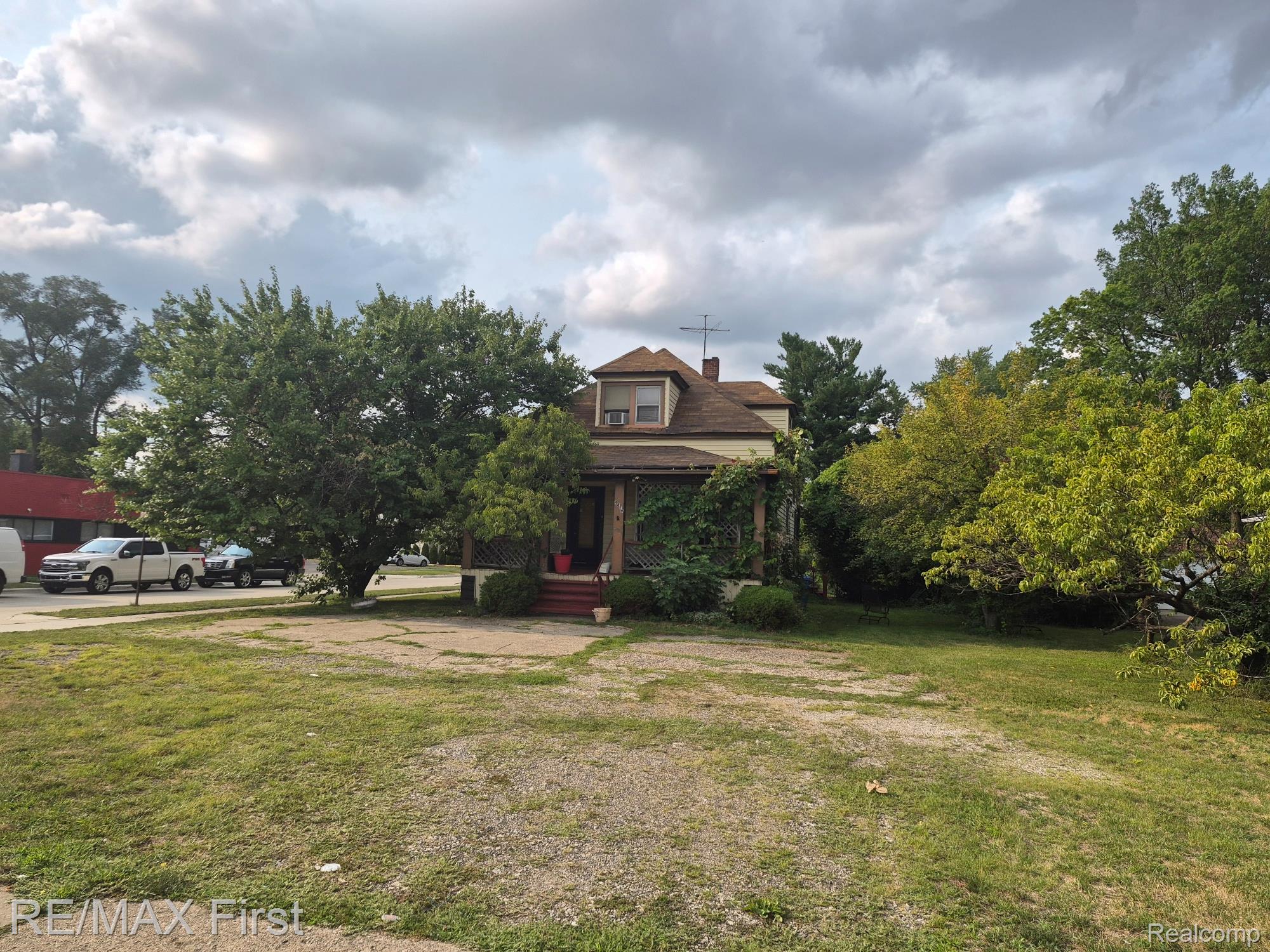 4879 E 9 Mile Road Property Photo 3