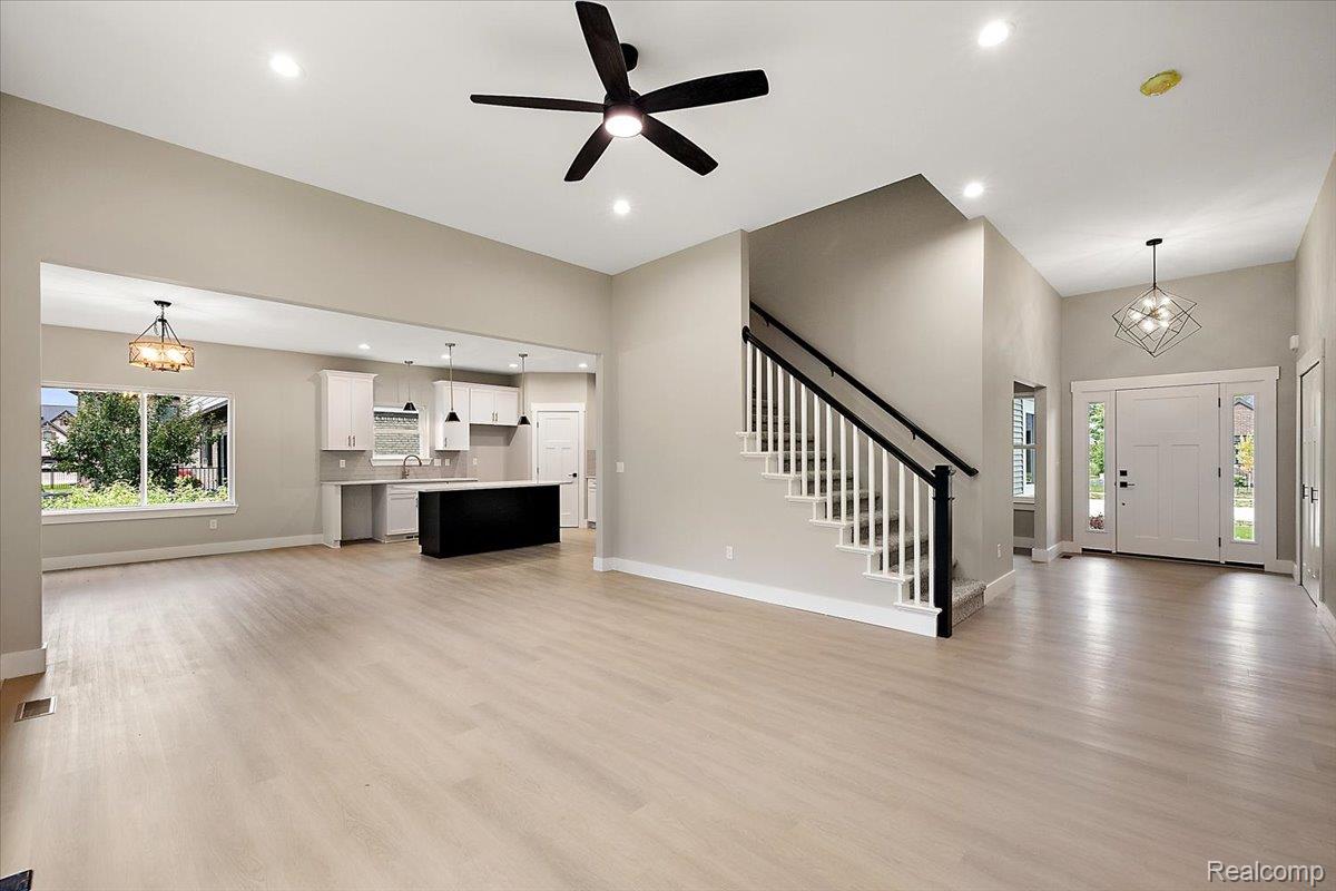49287 London Bridge Drive Property Photo 12