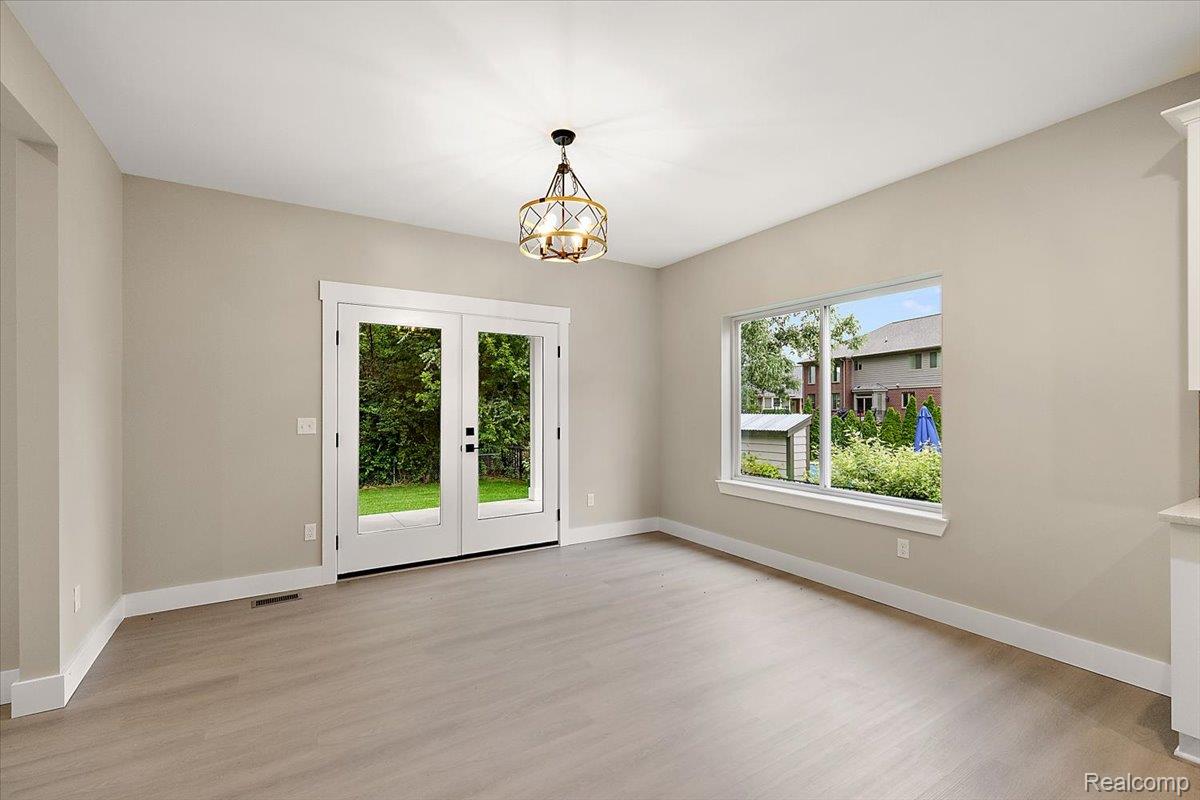 49287 London Bridge Drive Property Photo 14