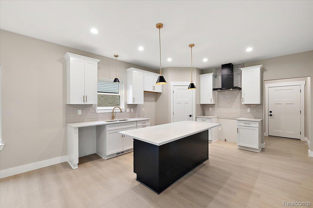 49287 London Bridge Drive Property Photo 18
