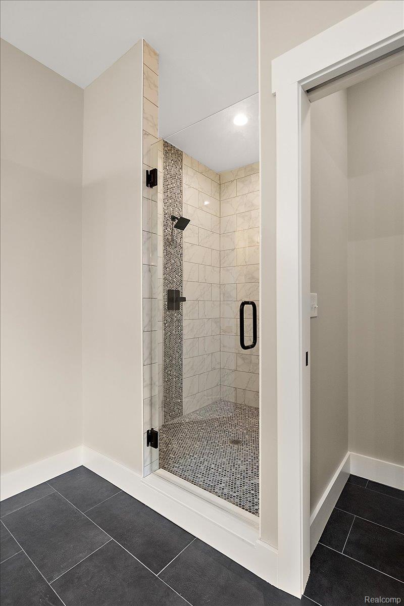 49287 London Bridge Drive Property Photo 34