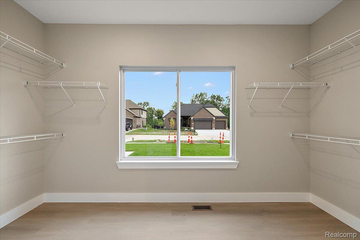 49287 London Bridge Drive Property Photo 36