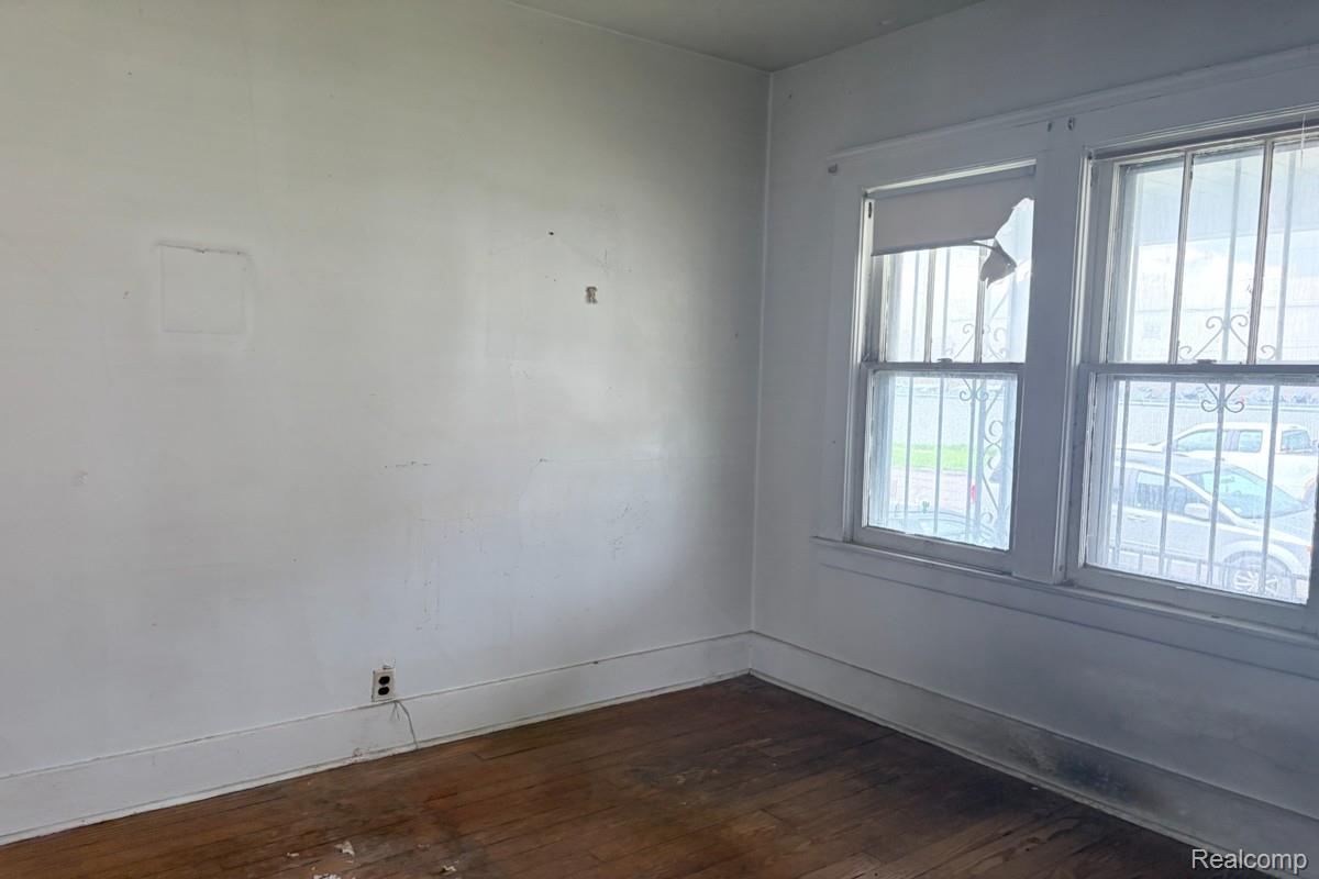 10132 Traverse Street Property Photo 11