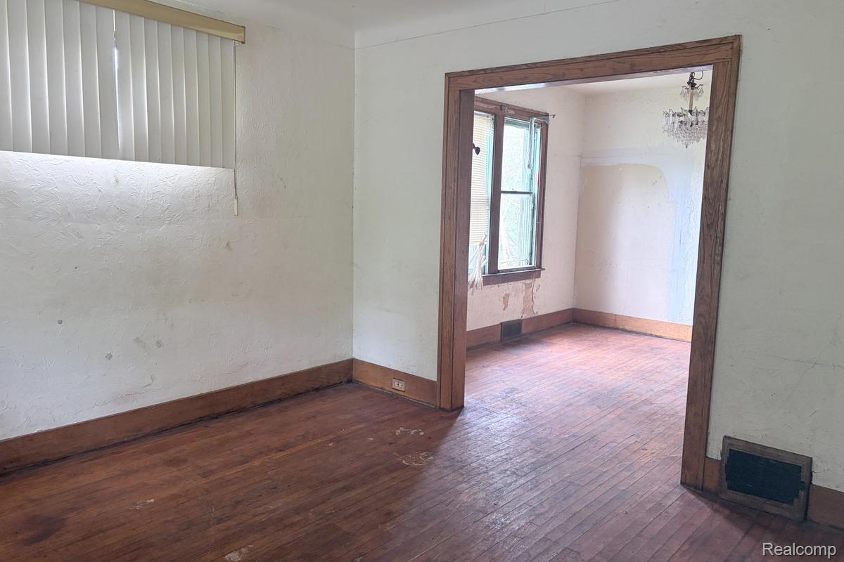10449 Sterritt Street Property Photo 5
