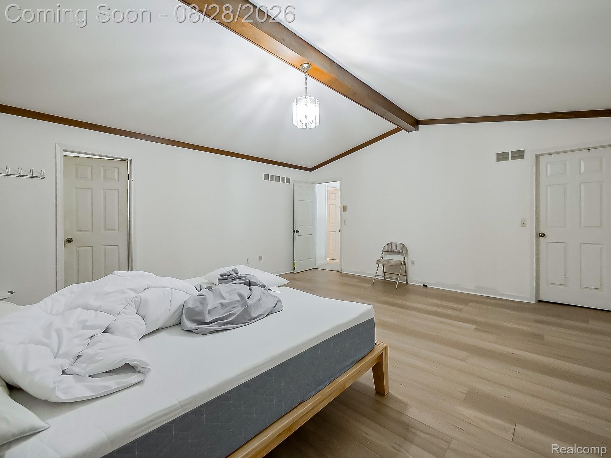 6052 Glen Eagles Drive Property Photo 16
