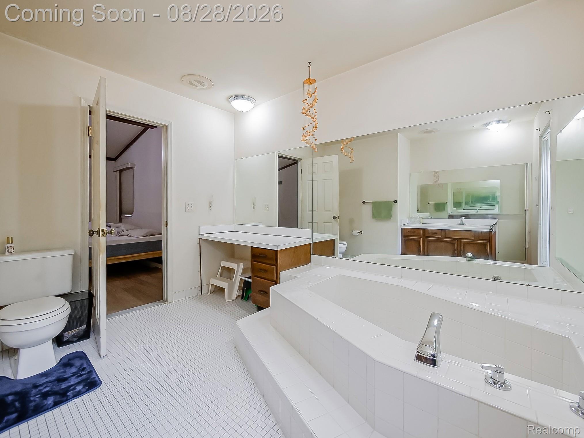 6052 Glen Eagles Drive Property Photo 19