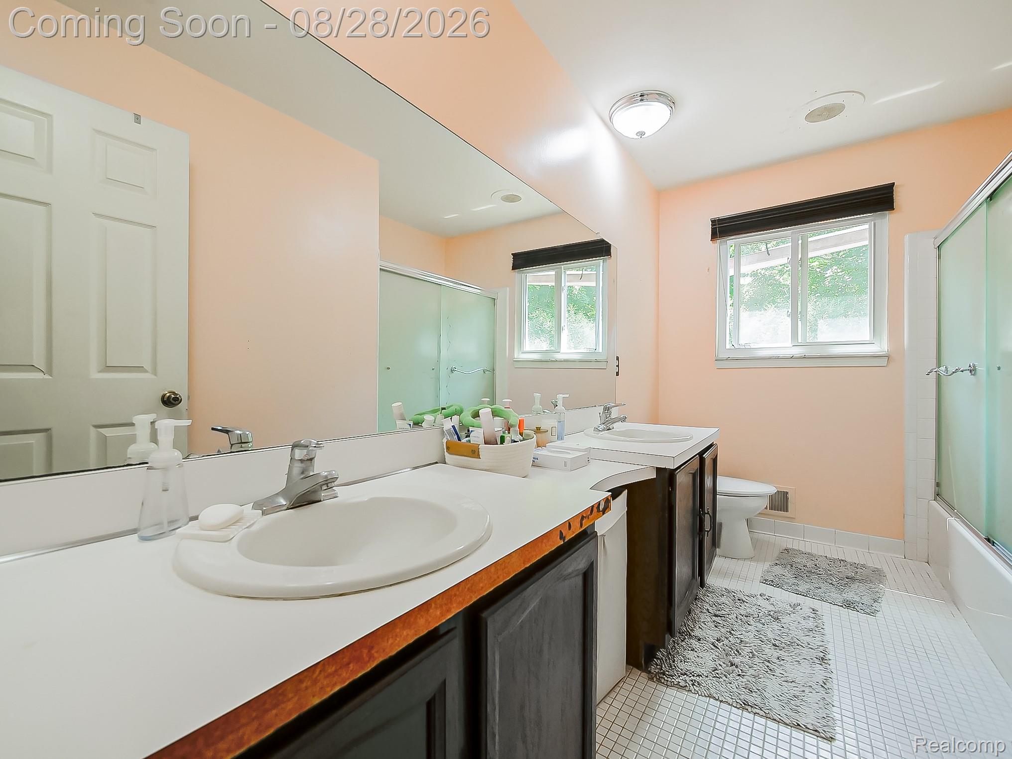 6052 Glen Eagles Drive Property Photo 20