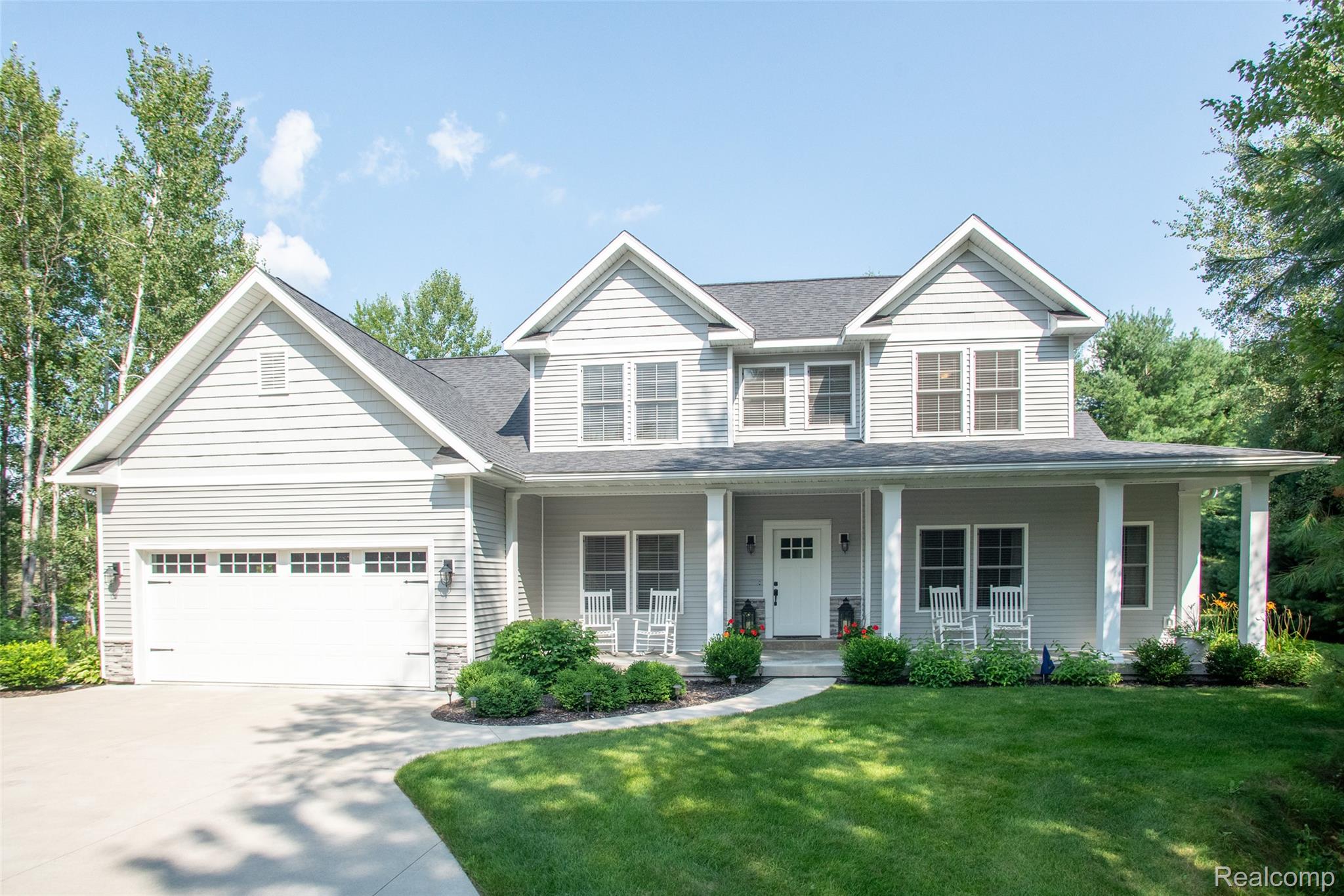 2140 N 5 Mile Road