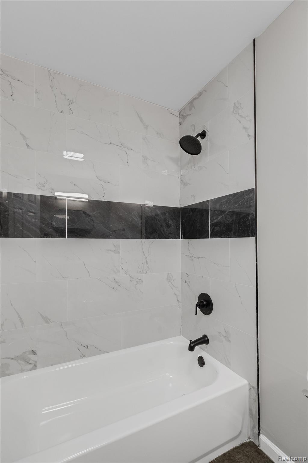 26261 La Muera Street Property Photo 19