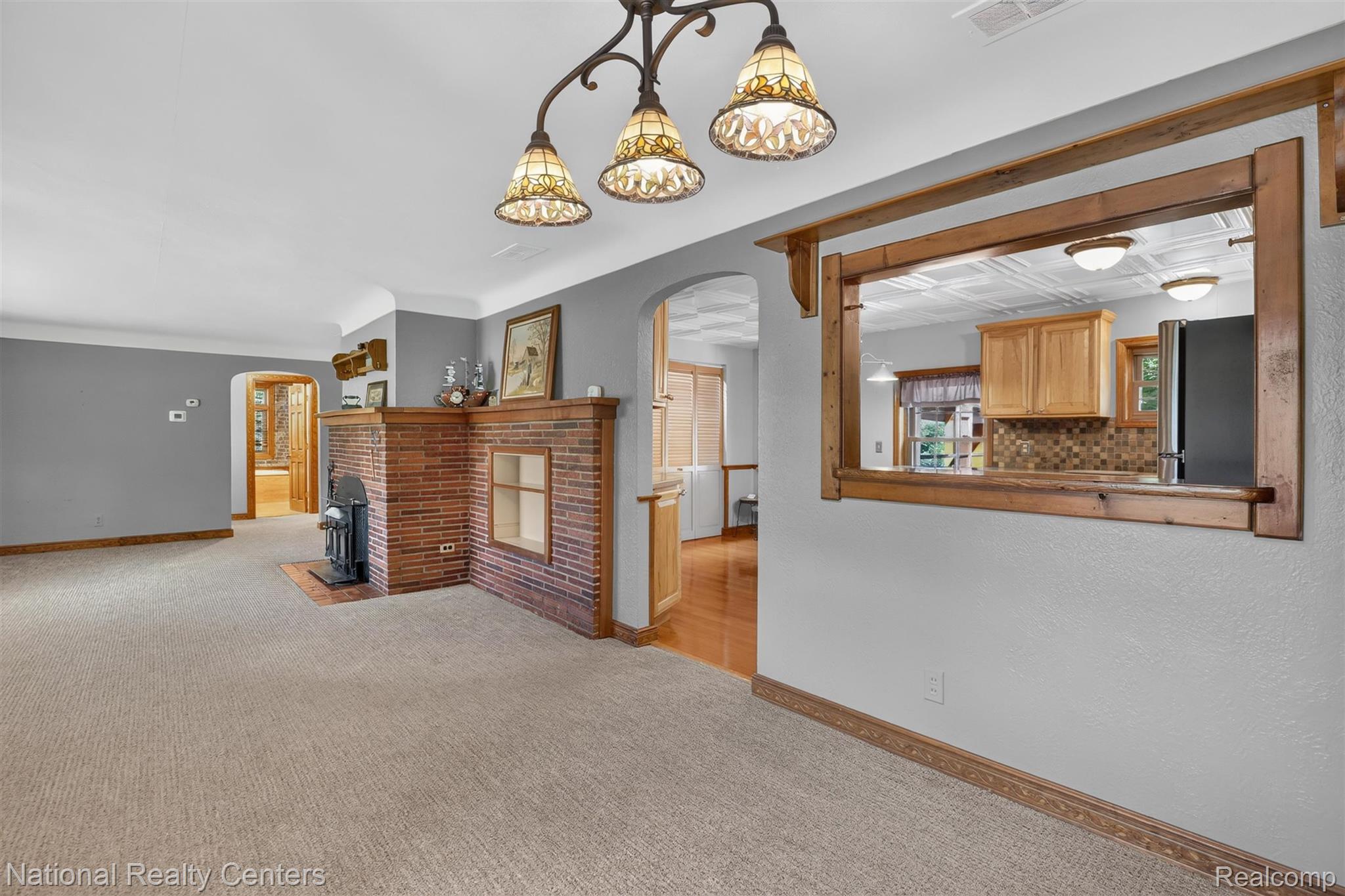 127 W Albain Road Property Photo 12