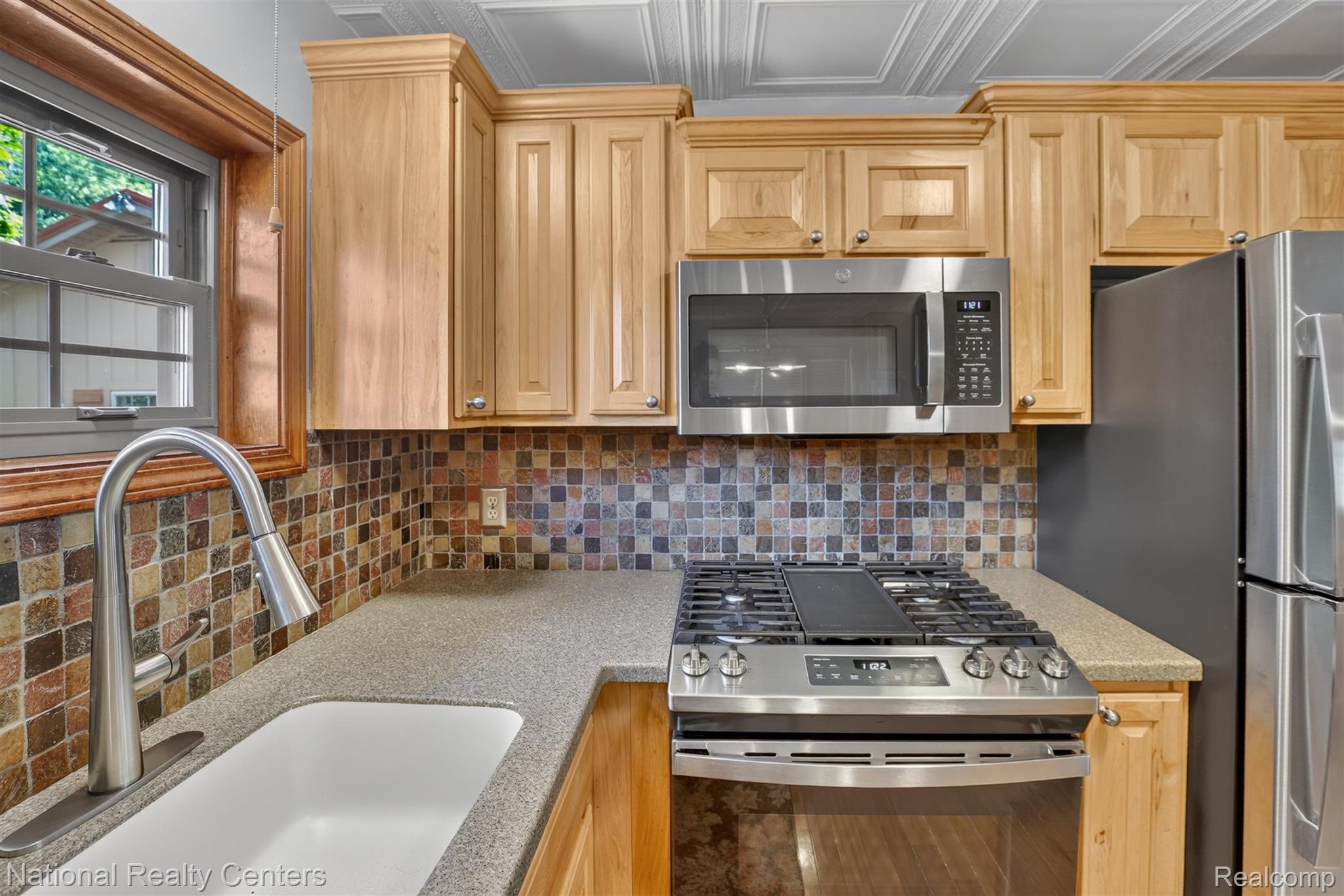 127 W Albain Road Property Photo 27
