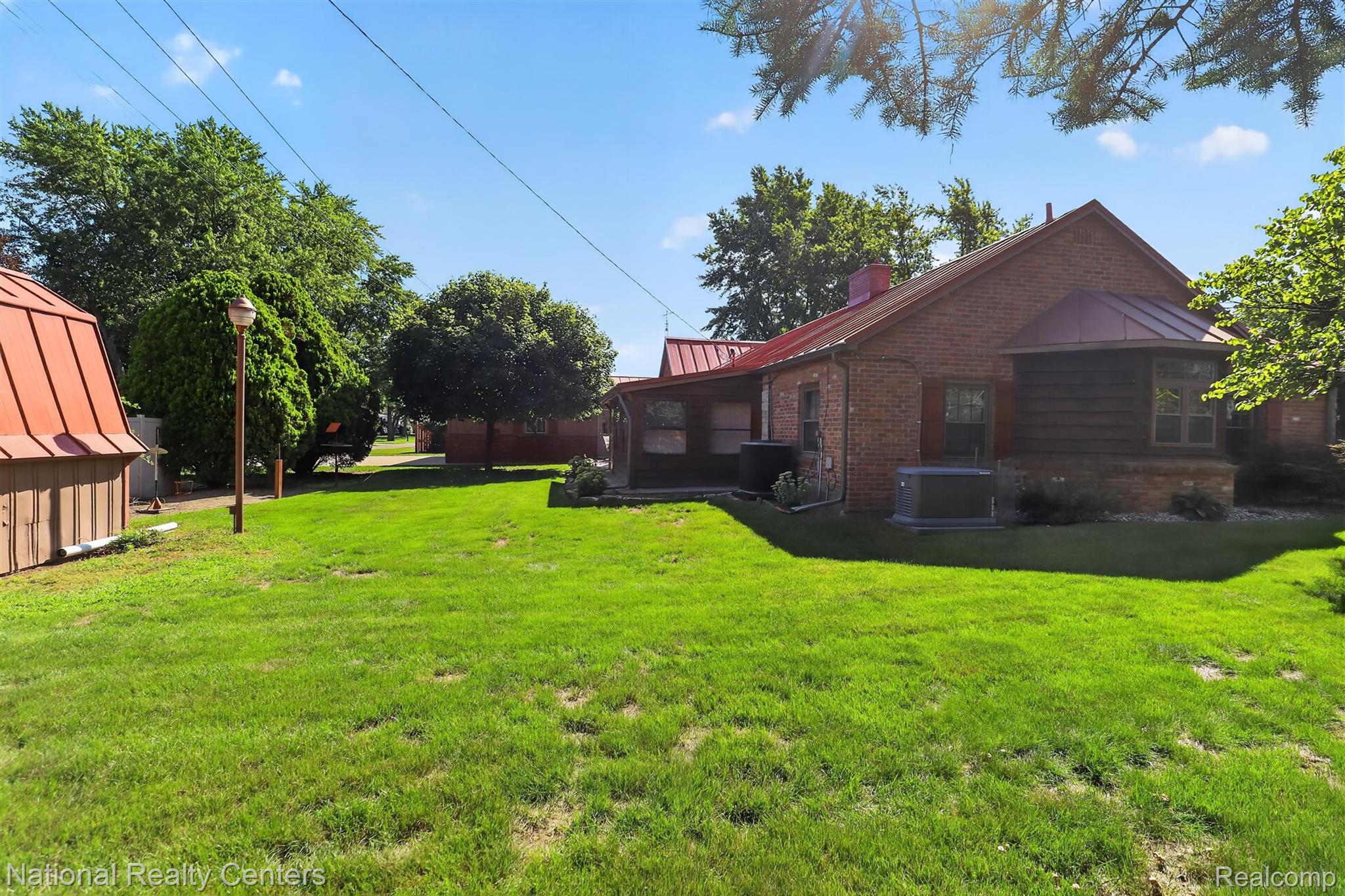 127 W Albain Road Property Photo 51