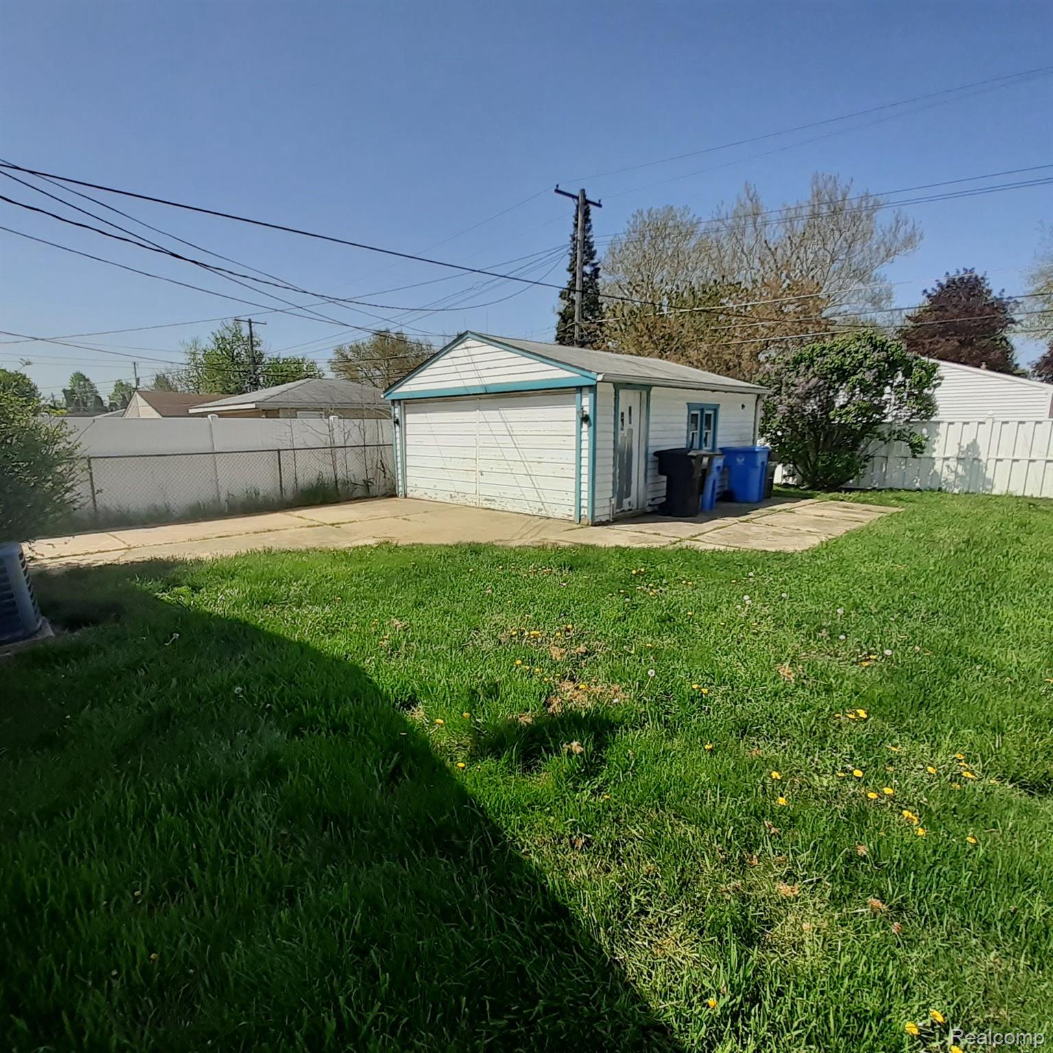 4938 Roosevelt Boulevard Property Photo 11