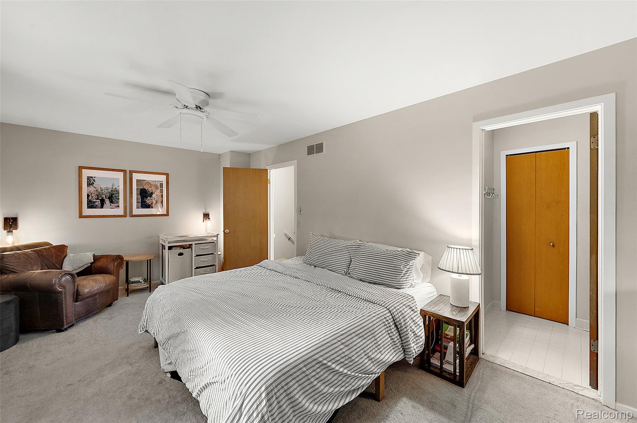 24224 Bashian Drive Property Photo 16