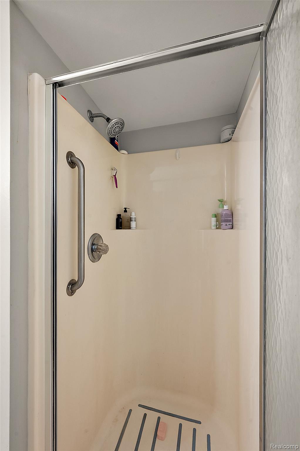 24224 Bashian Drive Property Photo 19