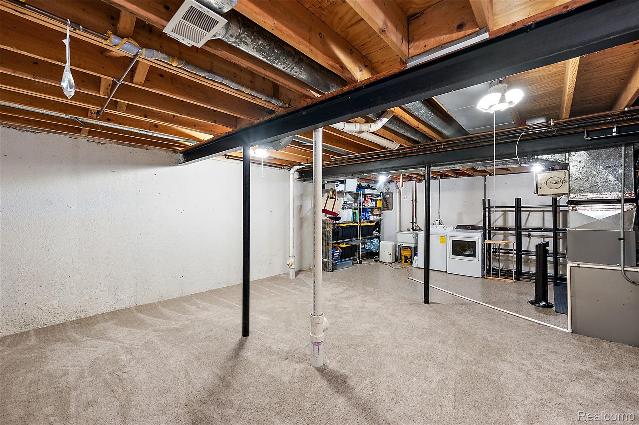 24224 Bashian Drive Property Photo 24