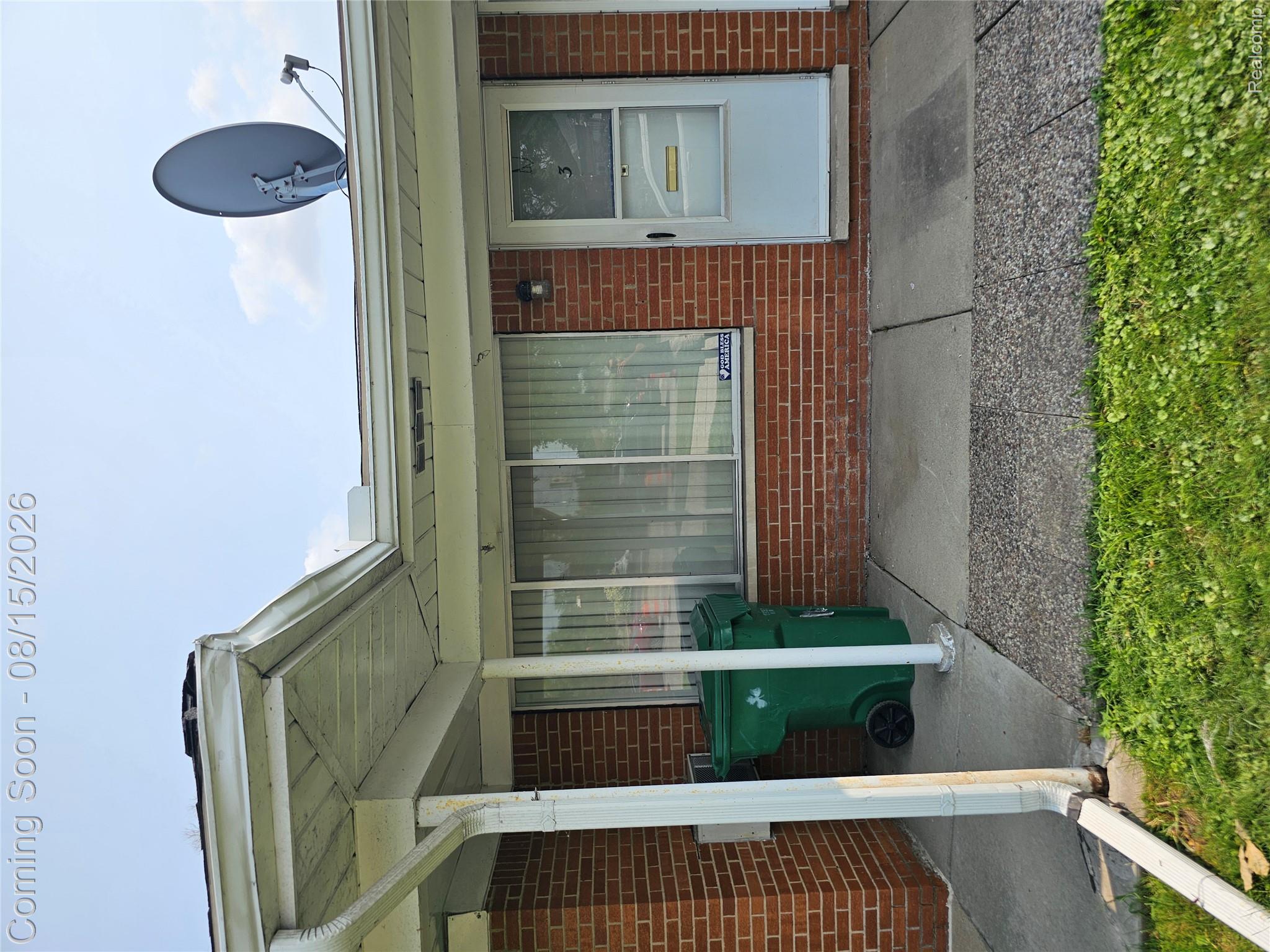 22444 Kelly Road 3 Property Photo 1