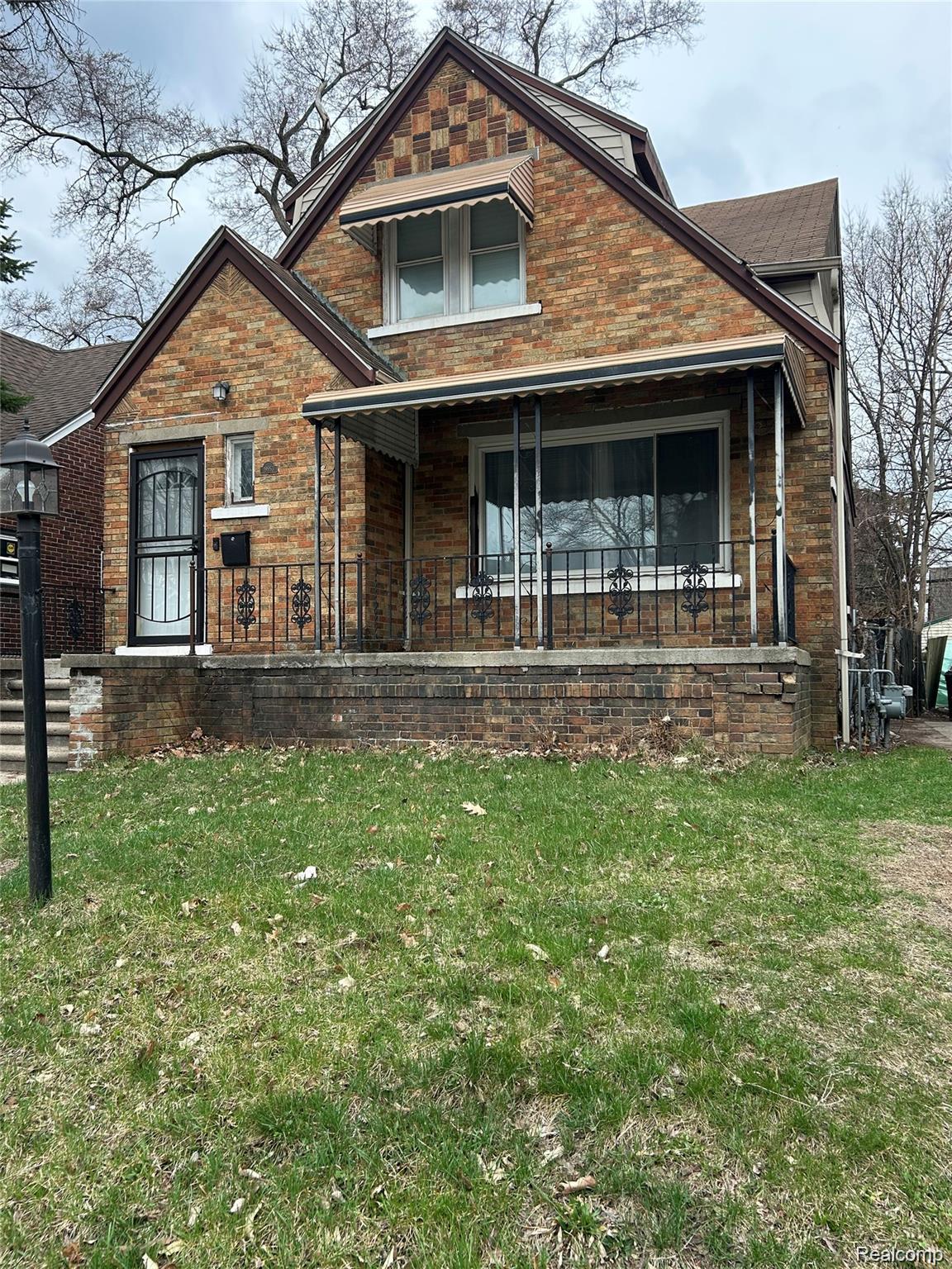19953 Hull Street Property Photo 2