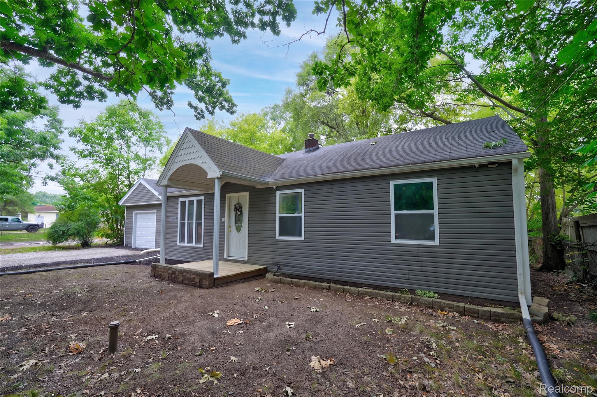 4093 Dowdall Street Property Photo 5