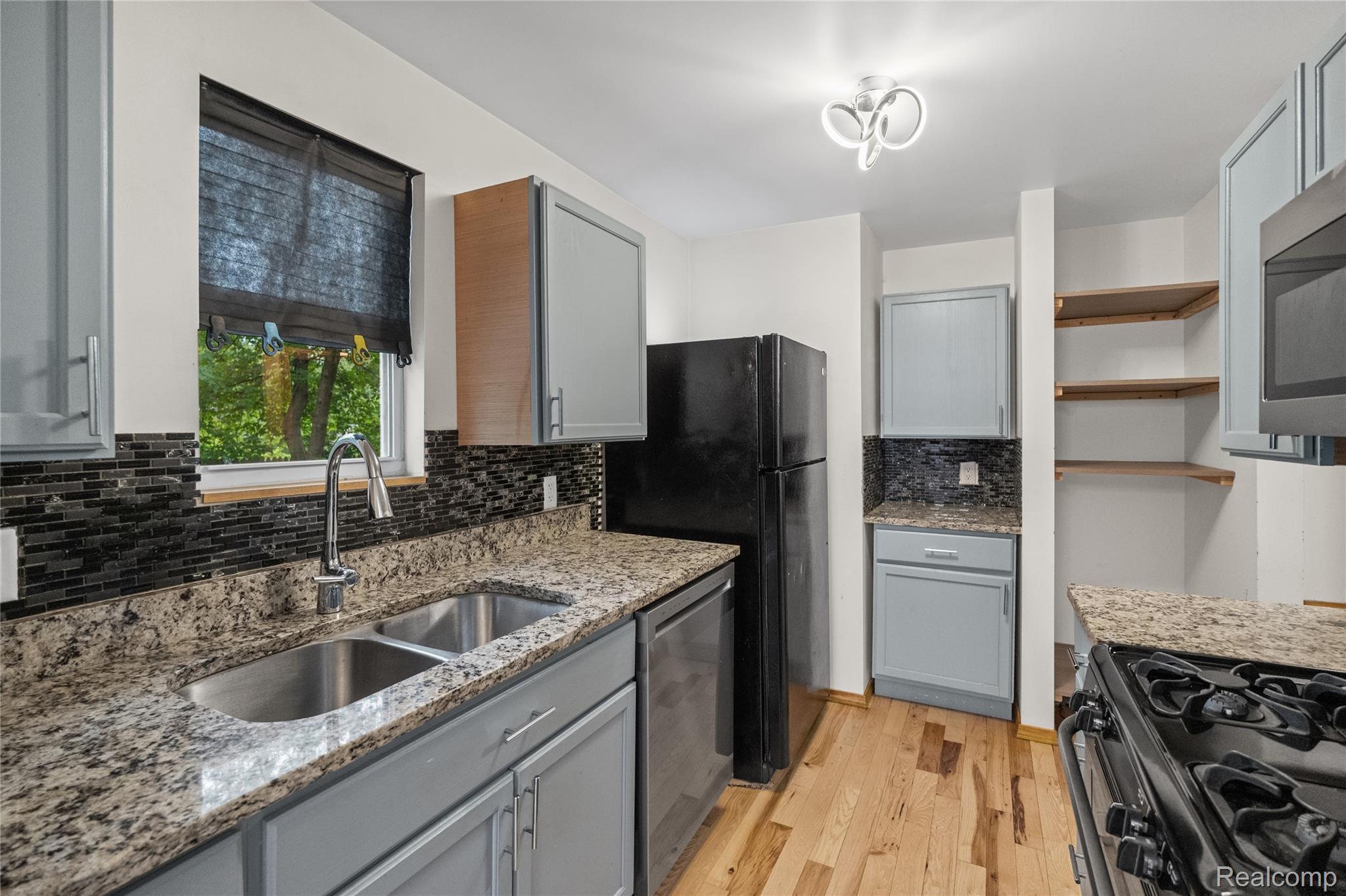 4093 Dowdall Street Property Photo 14