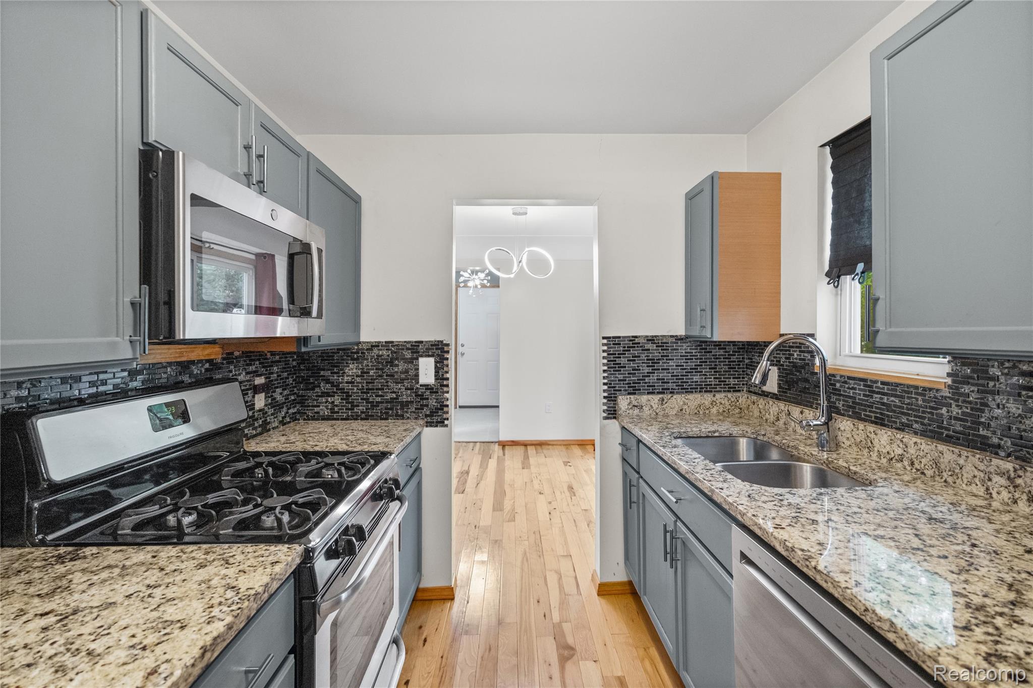 4093 Dowdall Street Property Photo 15