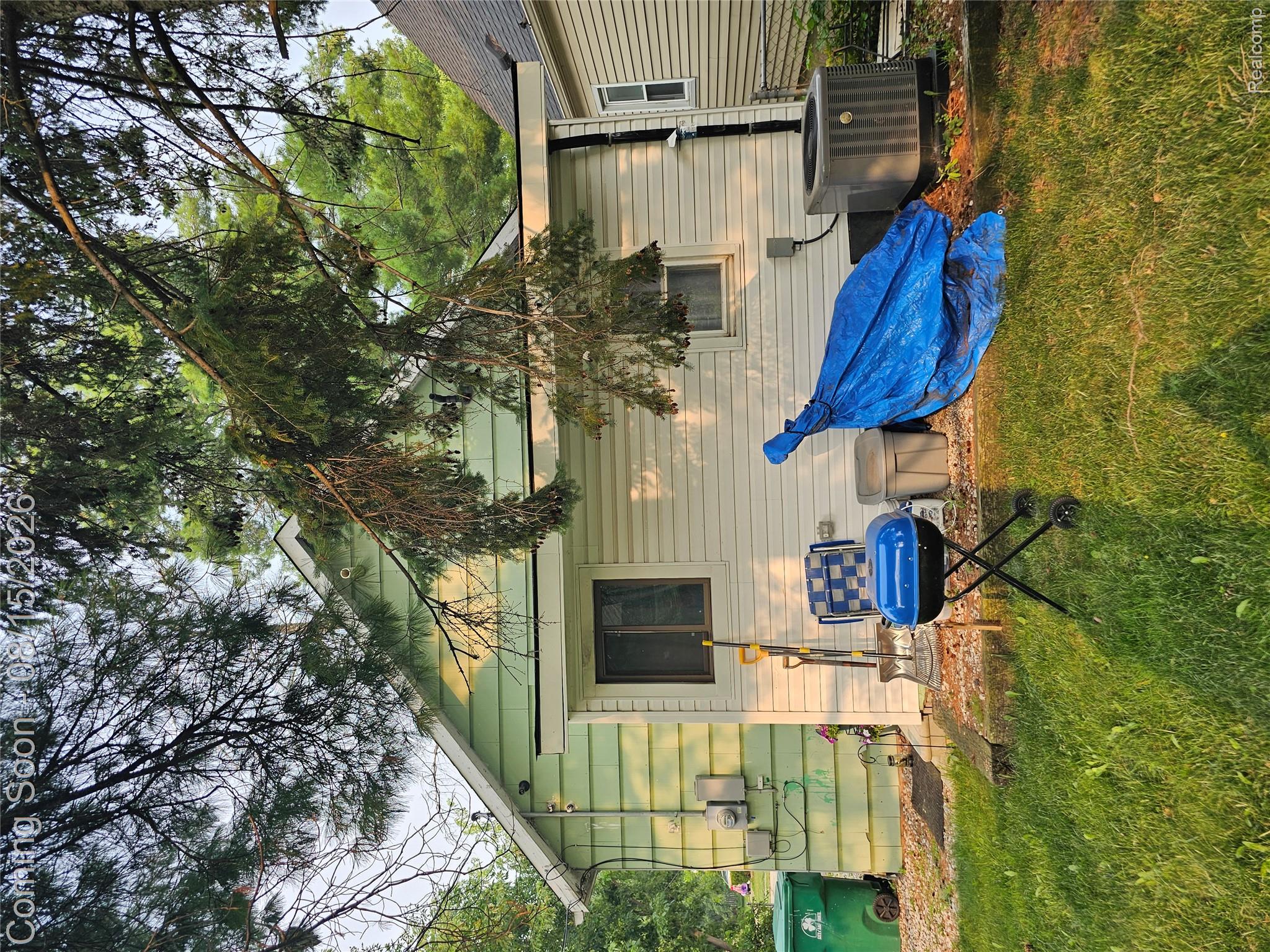 22049 Cushing Avenue Property Photo 14