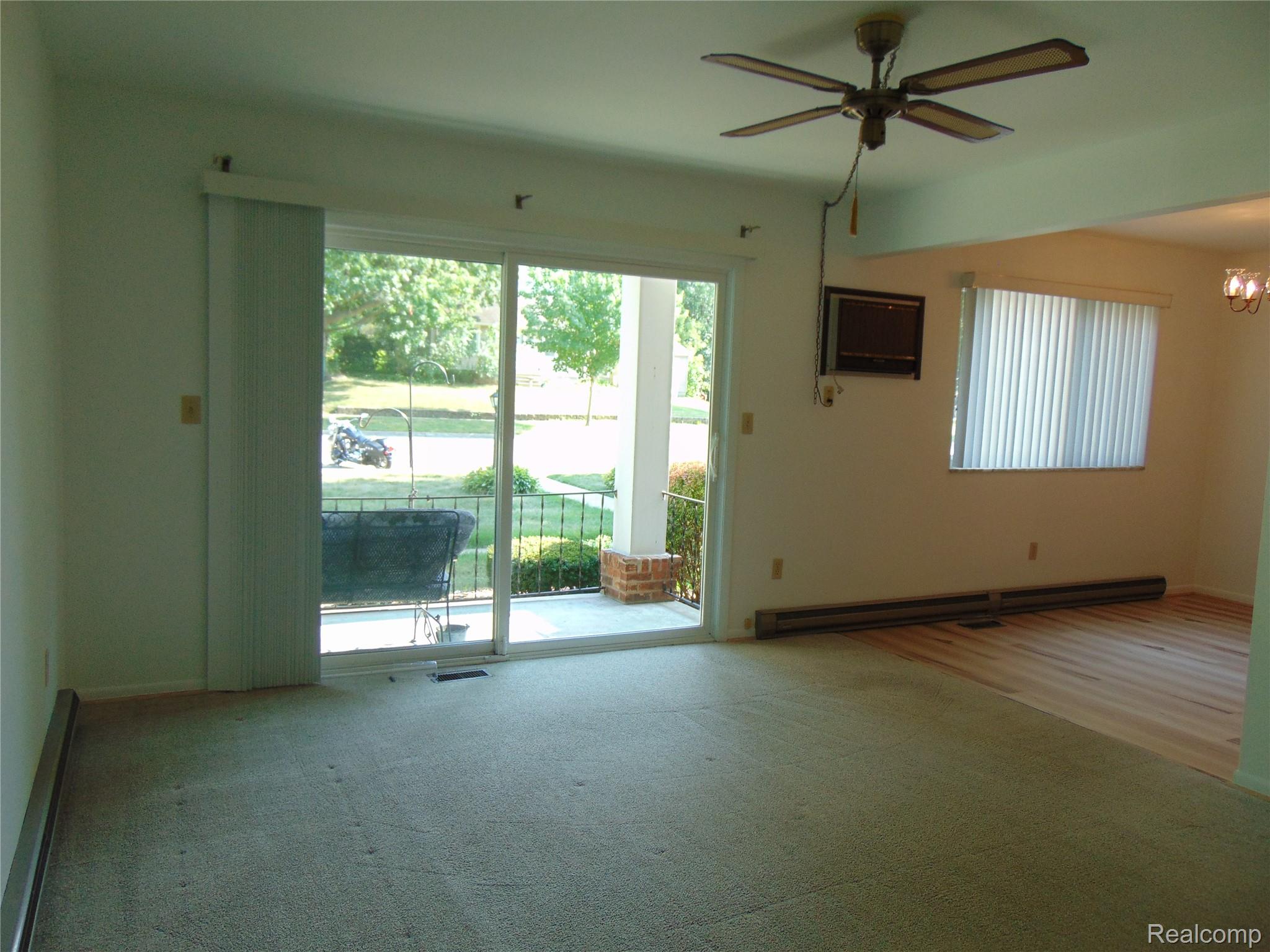 120 Weston Street Property Photo 2