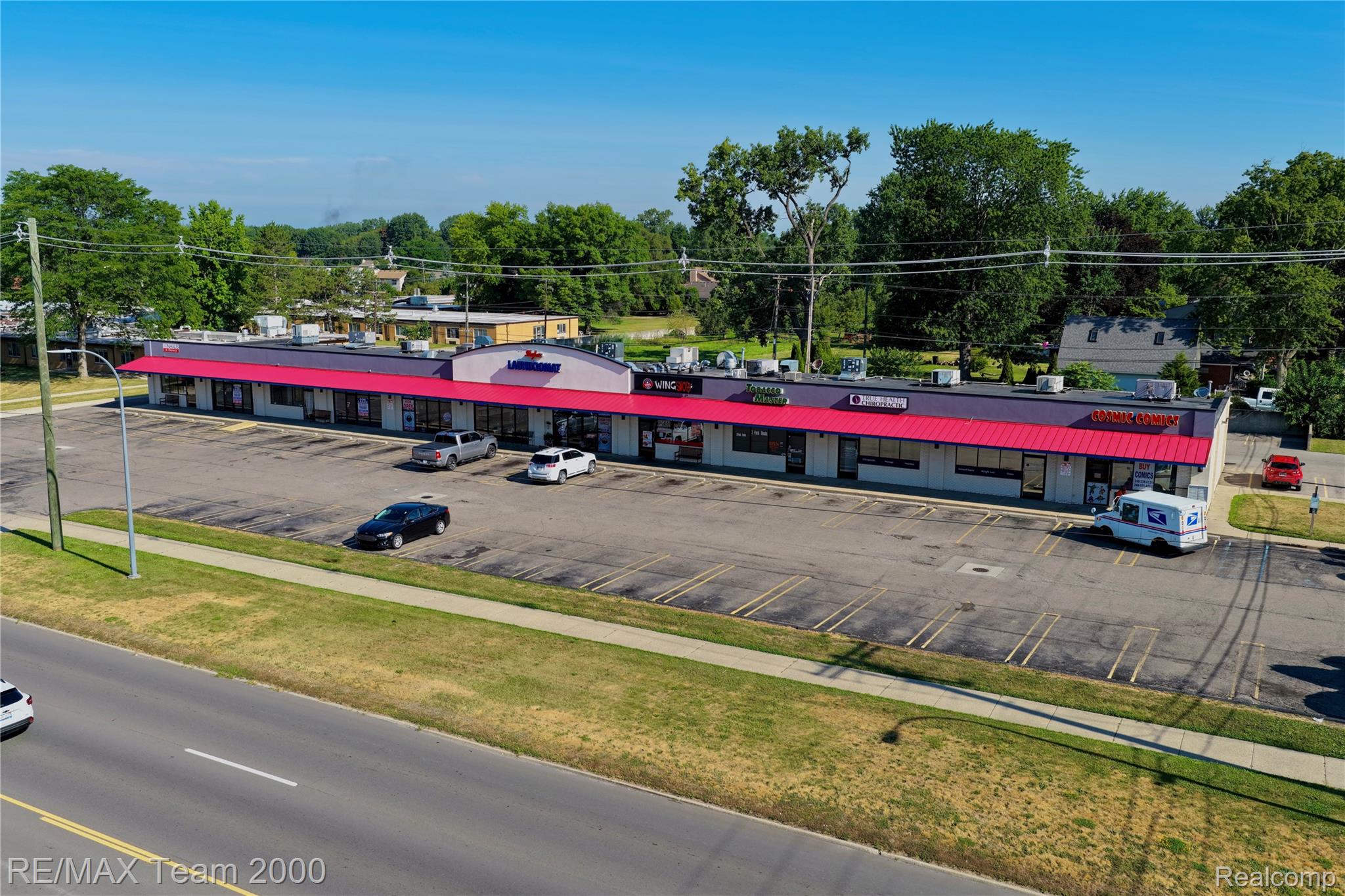 28416 5 Mile Road Property Photo 1