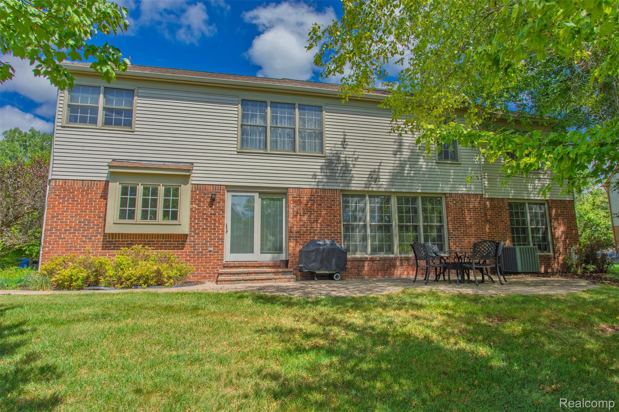 1964 Bloomfield Oaks Drive Property Photo 6