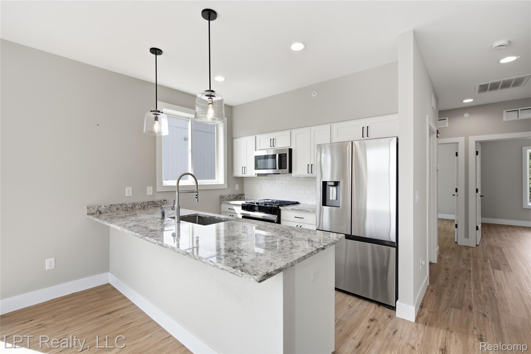 8130 Allor Landing Property Photo 5