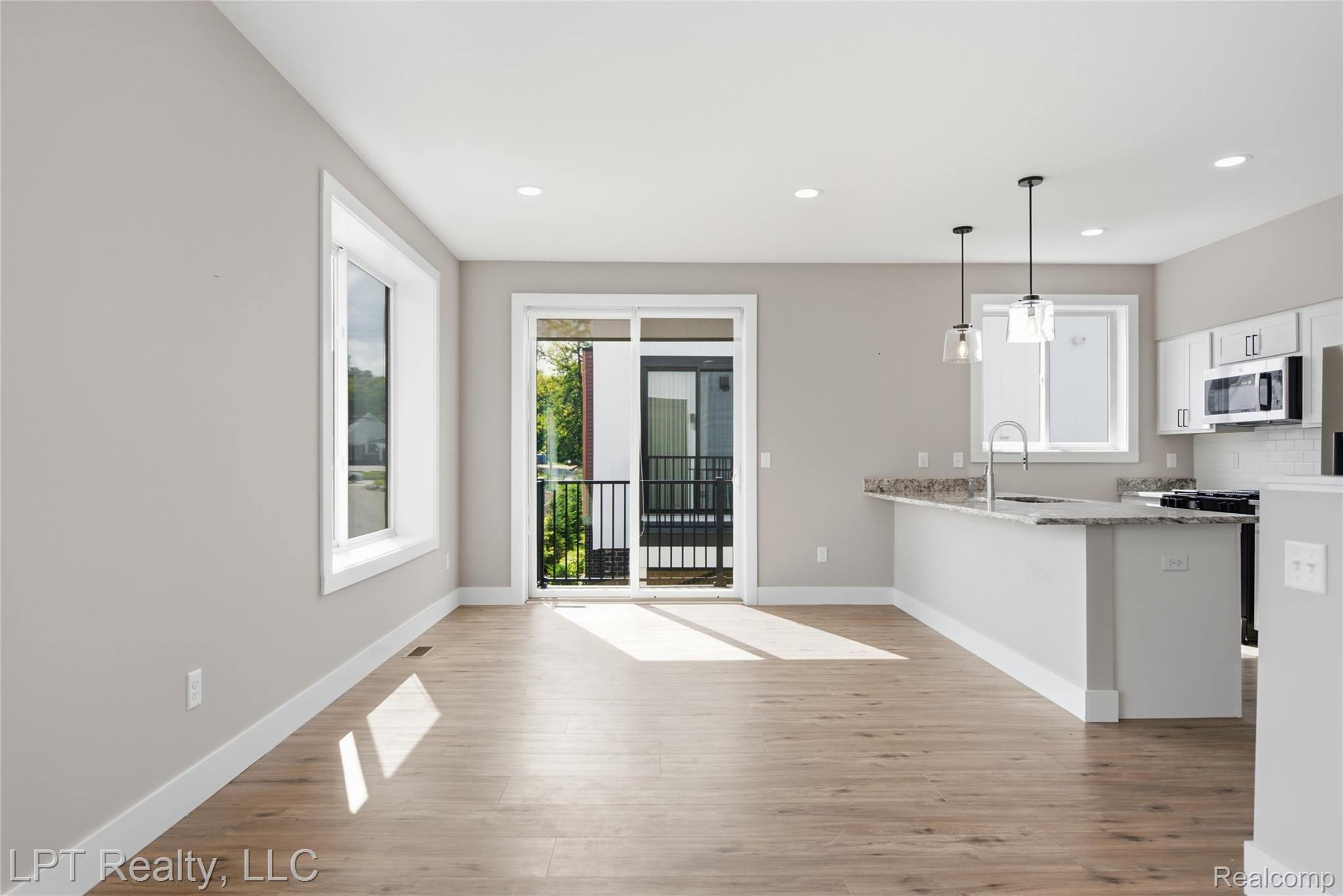 8130 Allor Landing Property Photo 11
