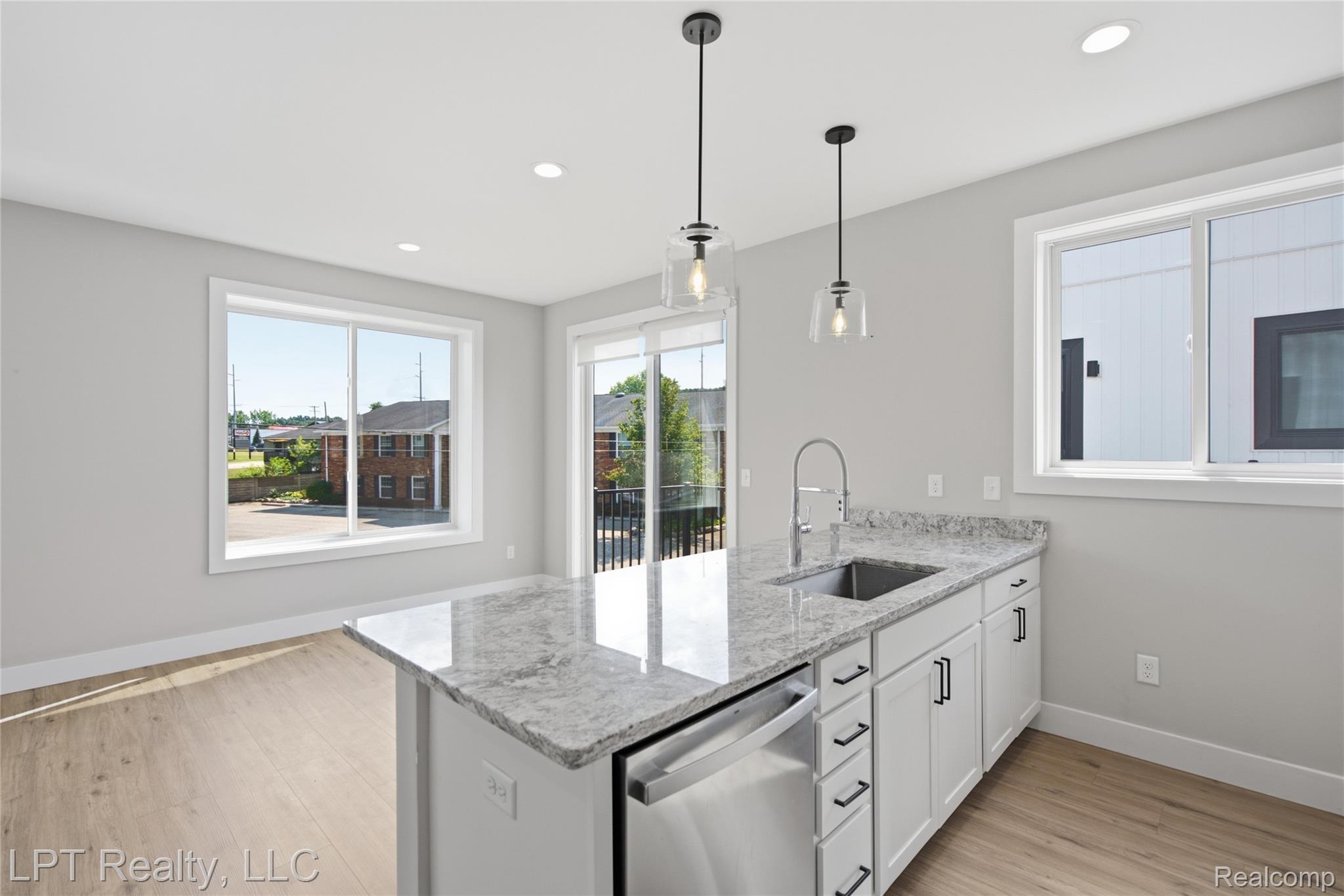 8130 Allor Landing Property Photo 13