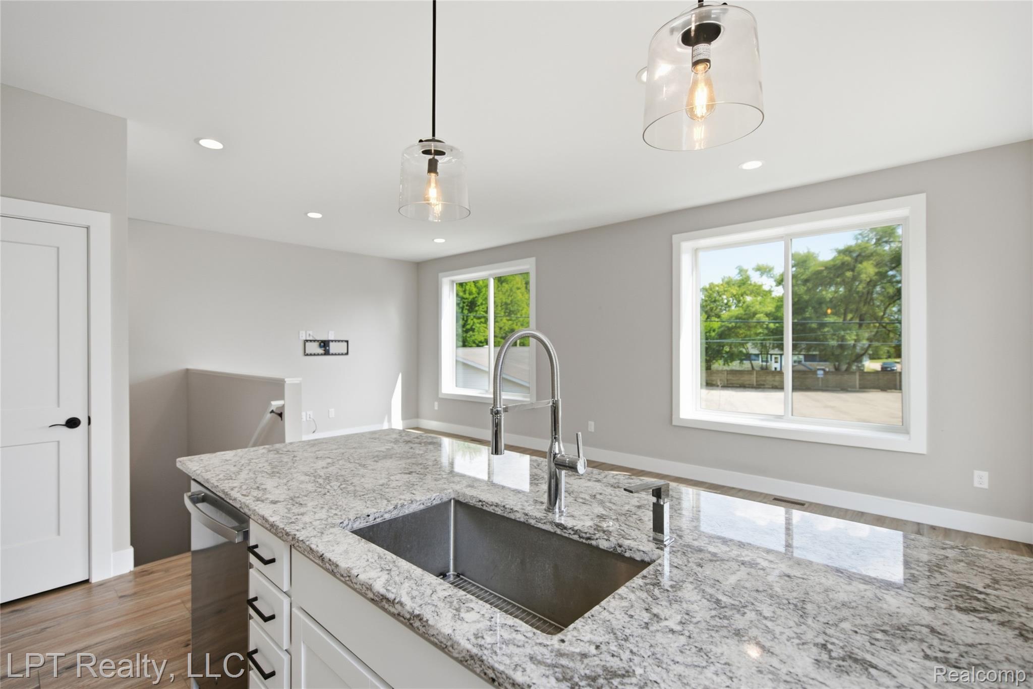 8130 Allor Landing Property Photo 14