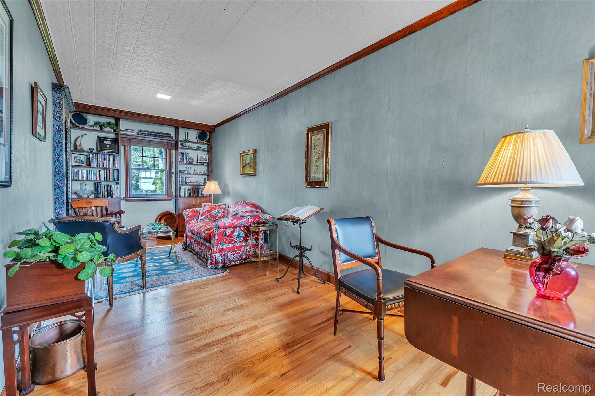 4796 Lakeshore Road Property Photo 6
