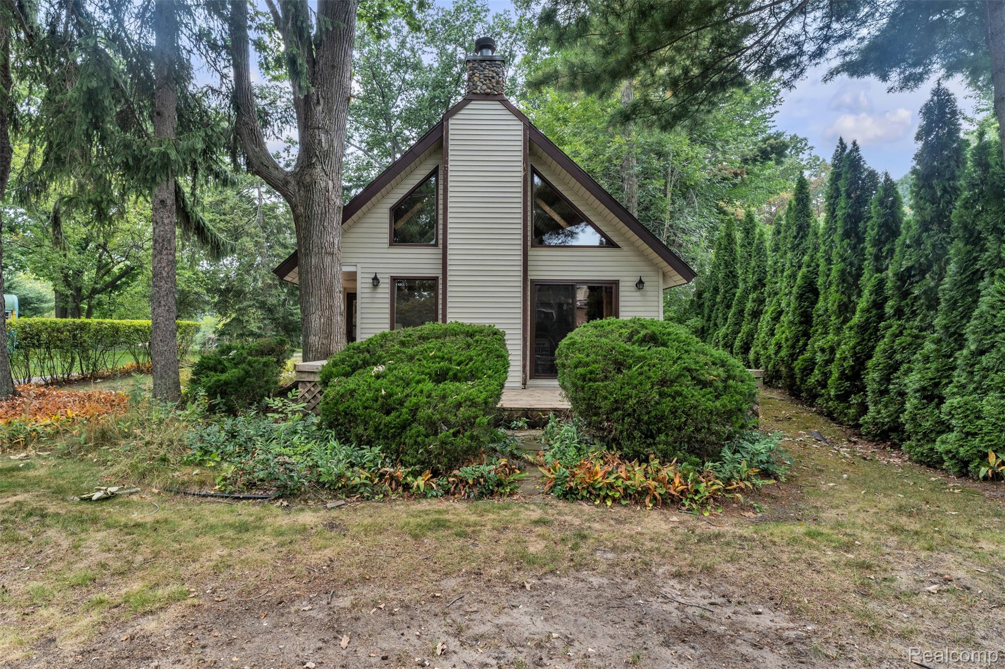 4796 Lakeshore Road Property Photo 54