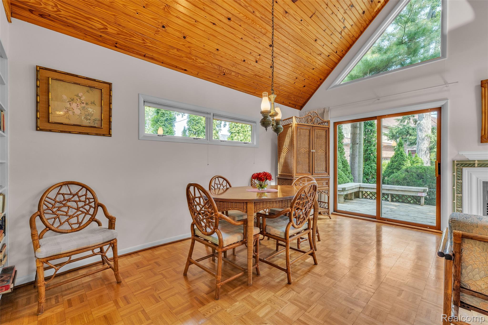 4796 Lakeshore Road Property Photo 64