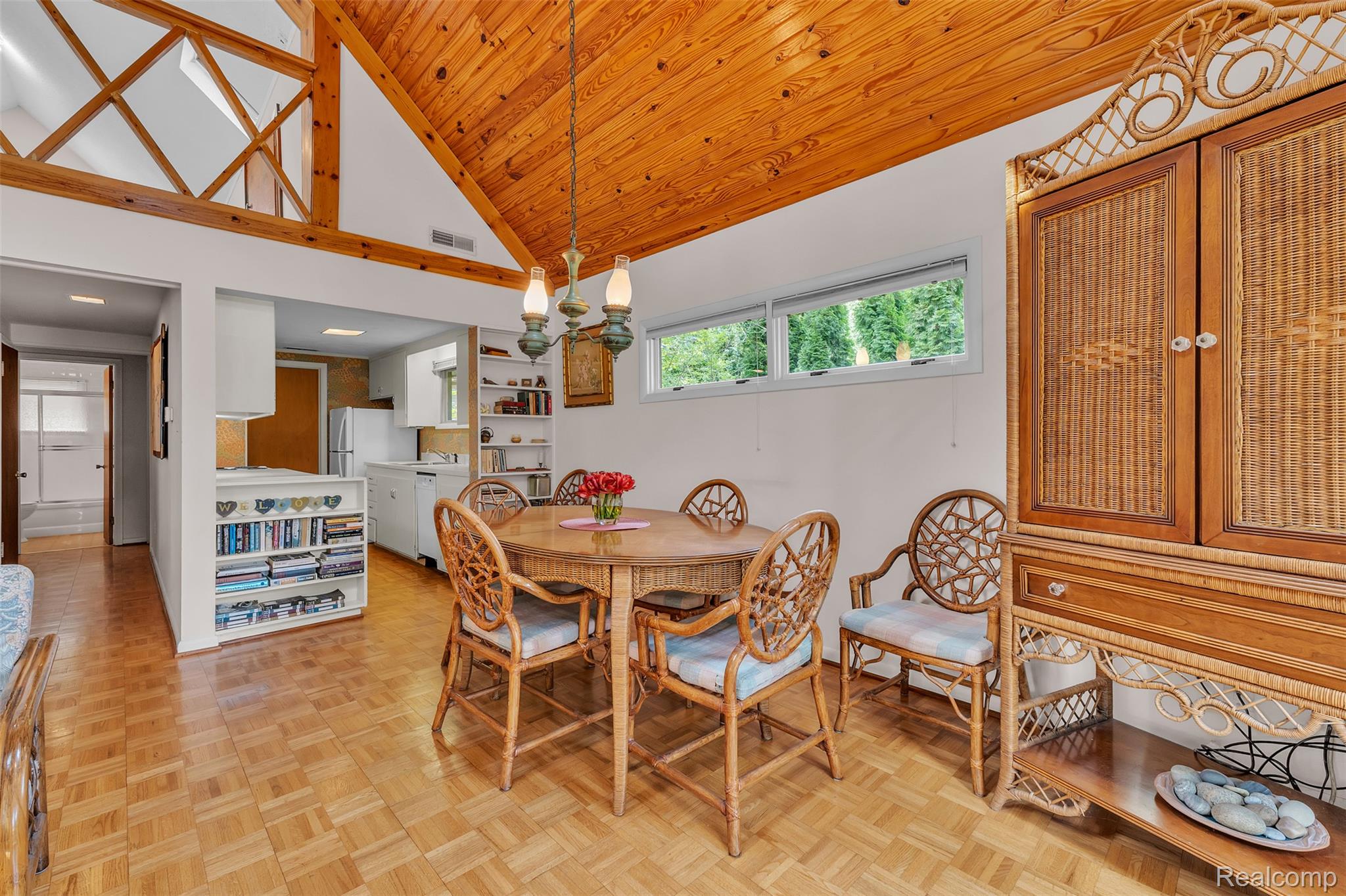 4796 Lakeshore Road Property Photo 72