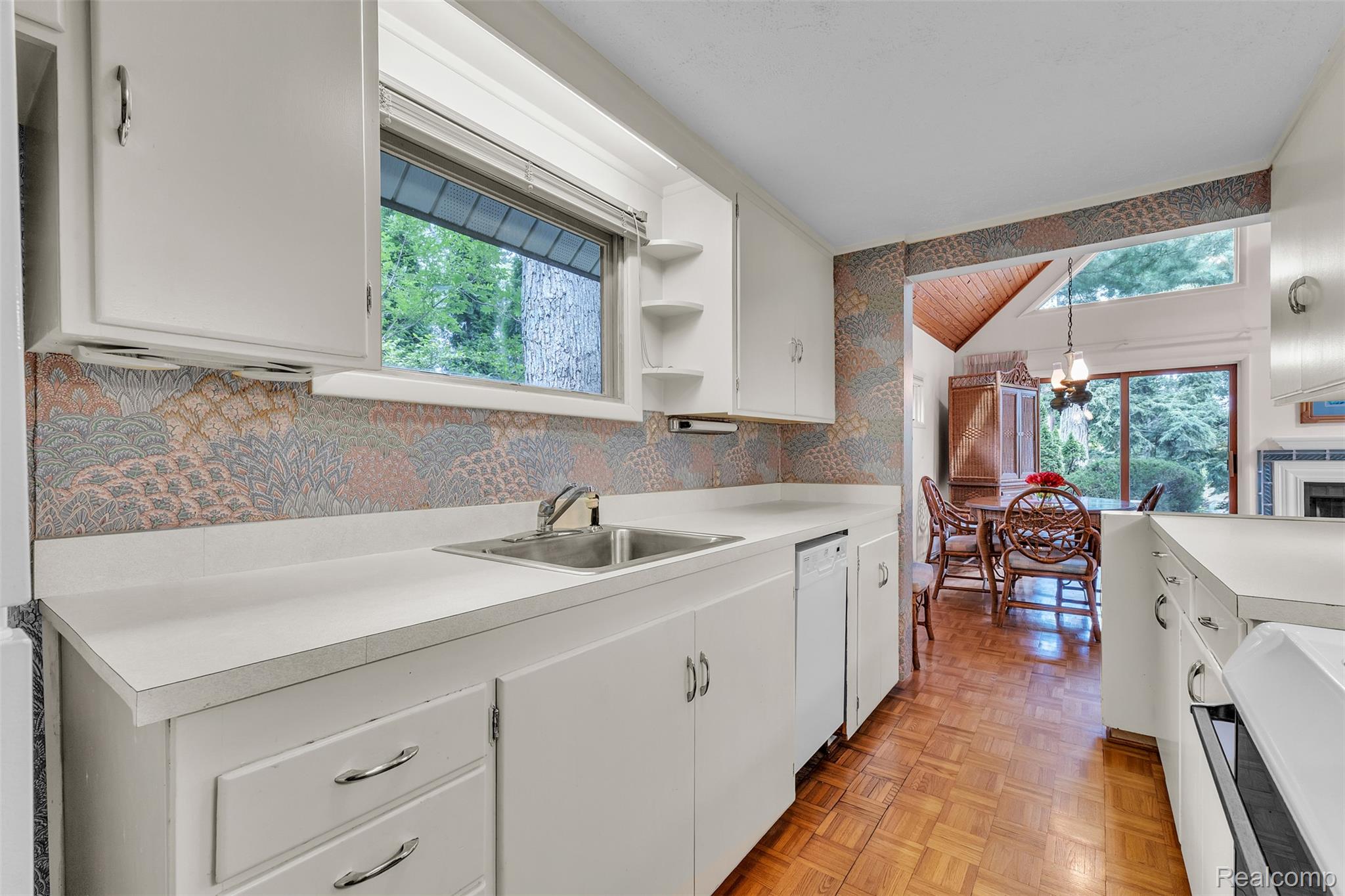 4796 Lakeshore Road Property Photo 73