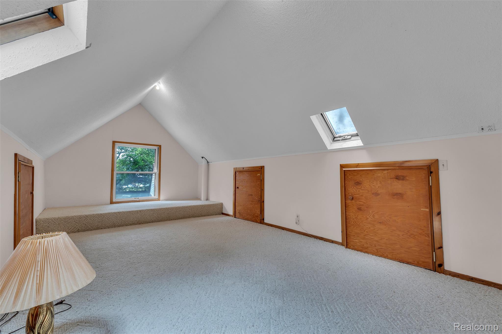 4796 Lakeshore Road Property Photo 74
